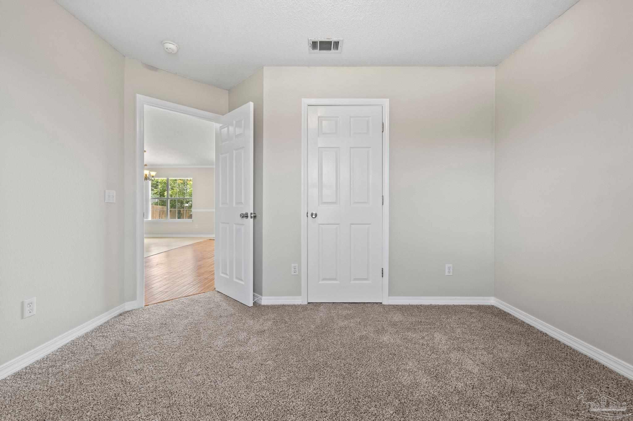 5221 Rosewood Creek Dr