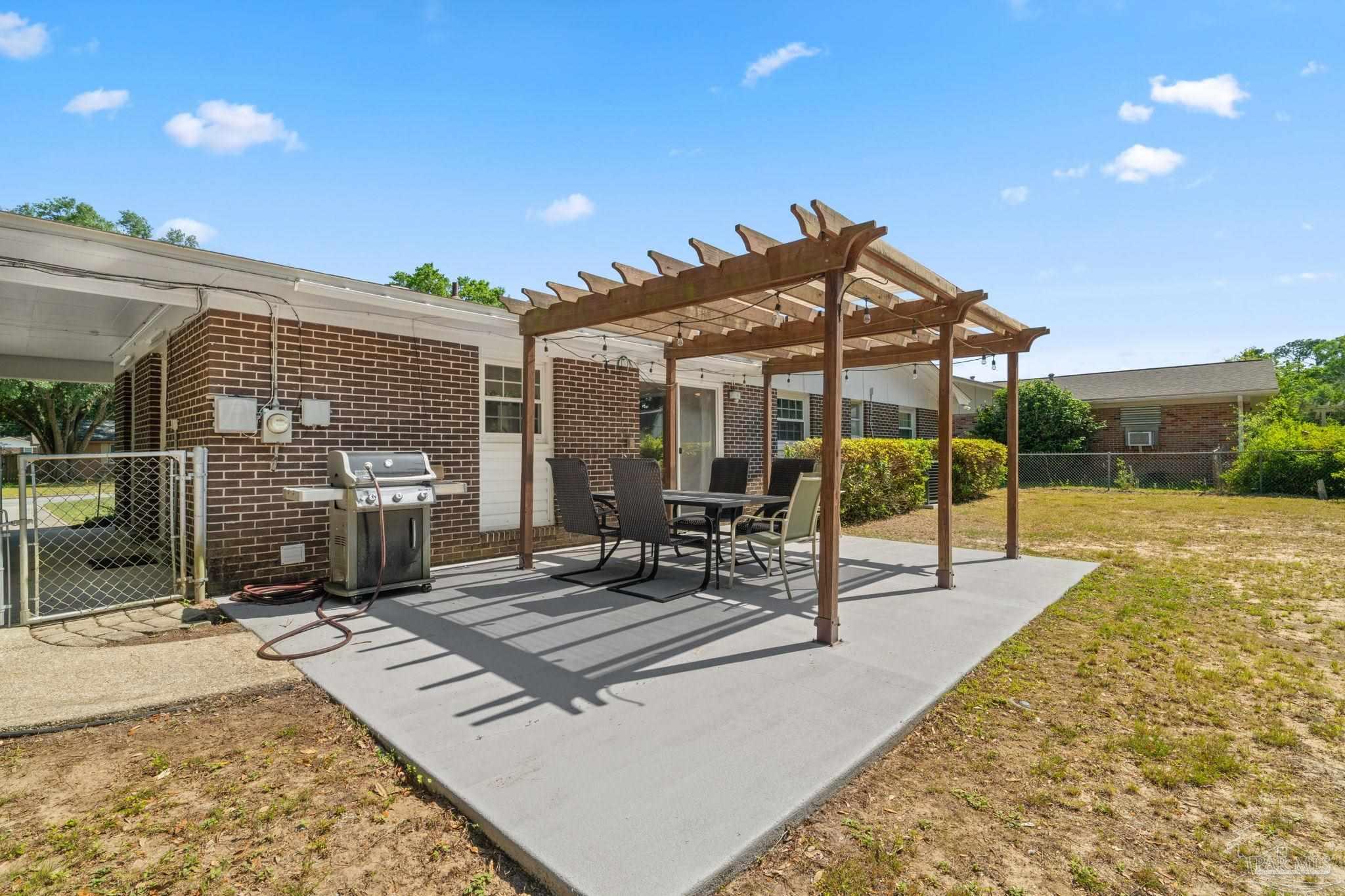 6381 Audubon Dr