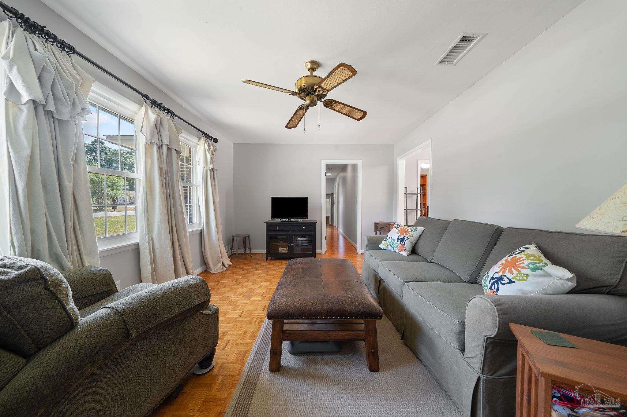 6381 Audubon Dr