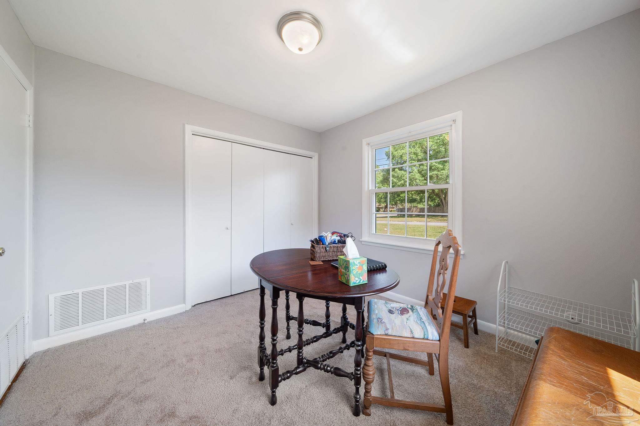 6381 Audubon Dr