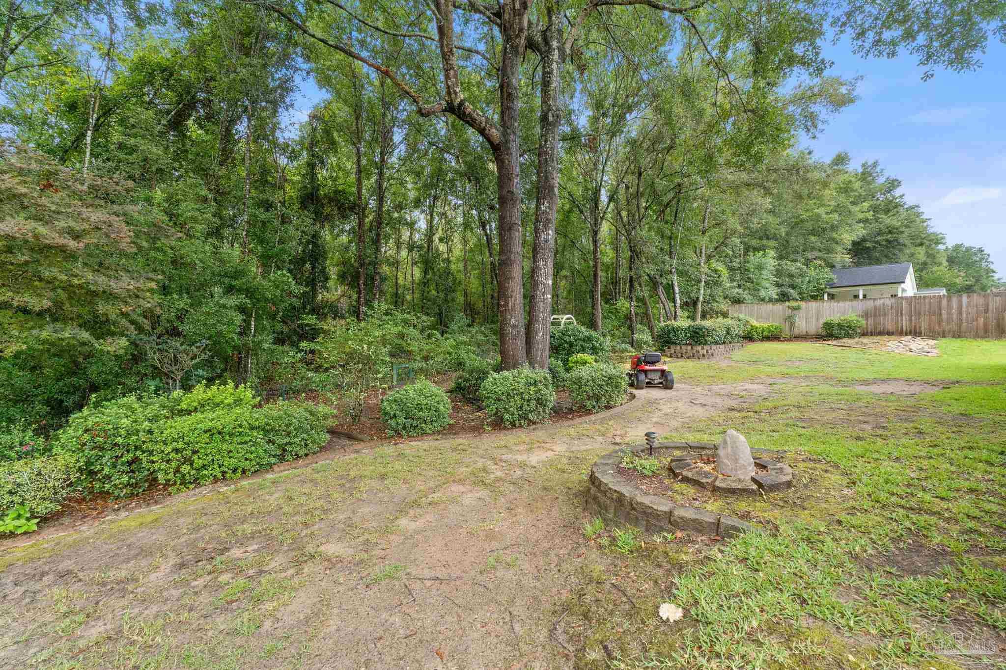 5073 Brookside Dr