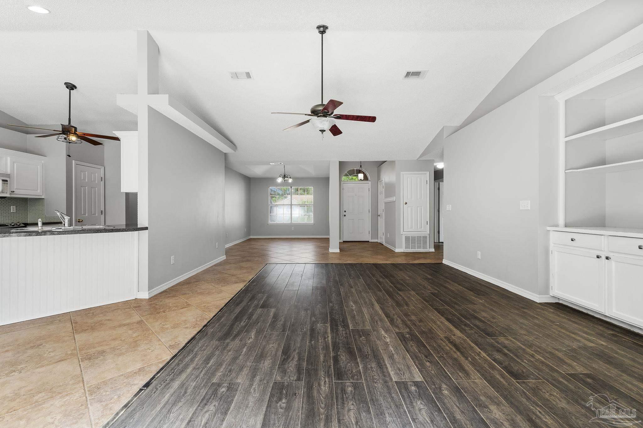 3325 Joanna Dr