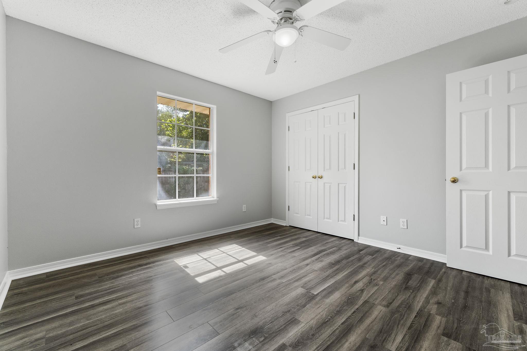 3325 Joanna Dr