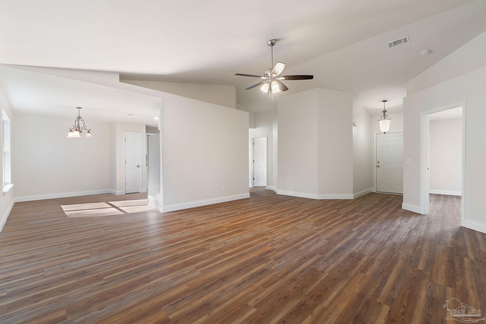 5653 Chanterelle Cir