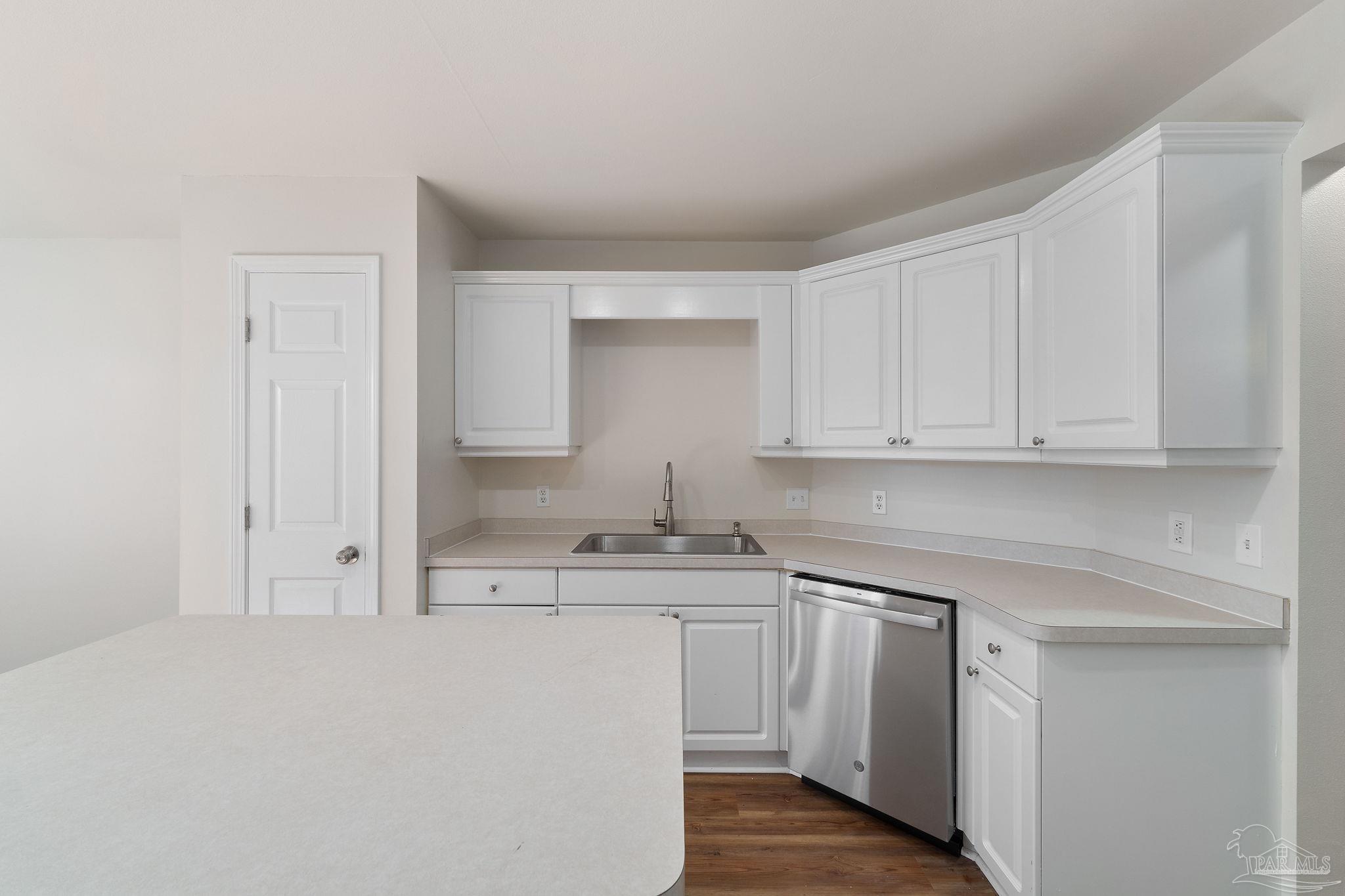 5653 Chanterelle Cir