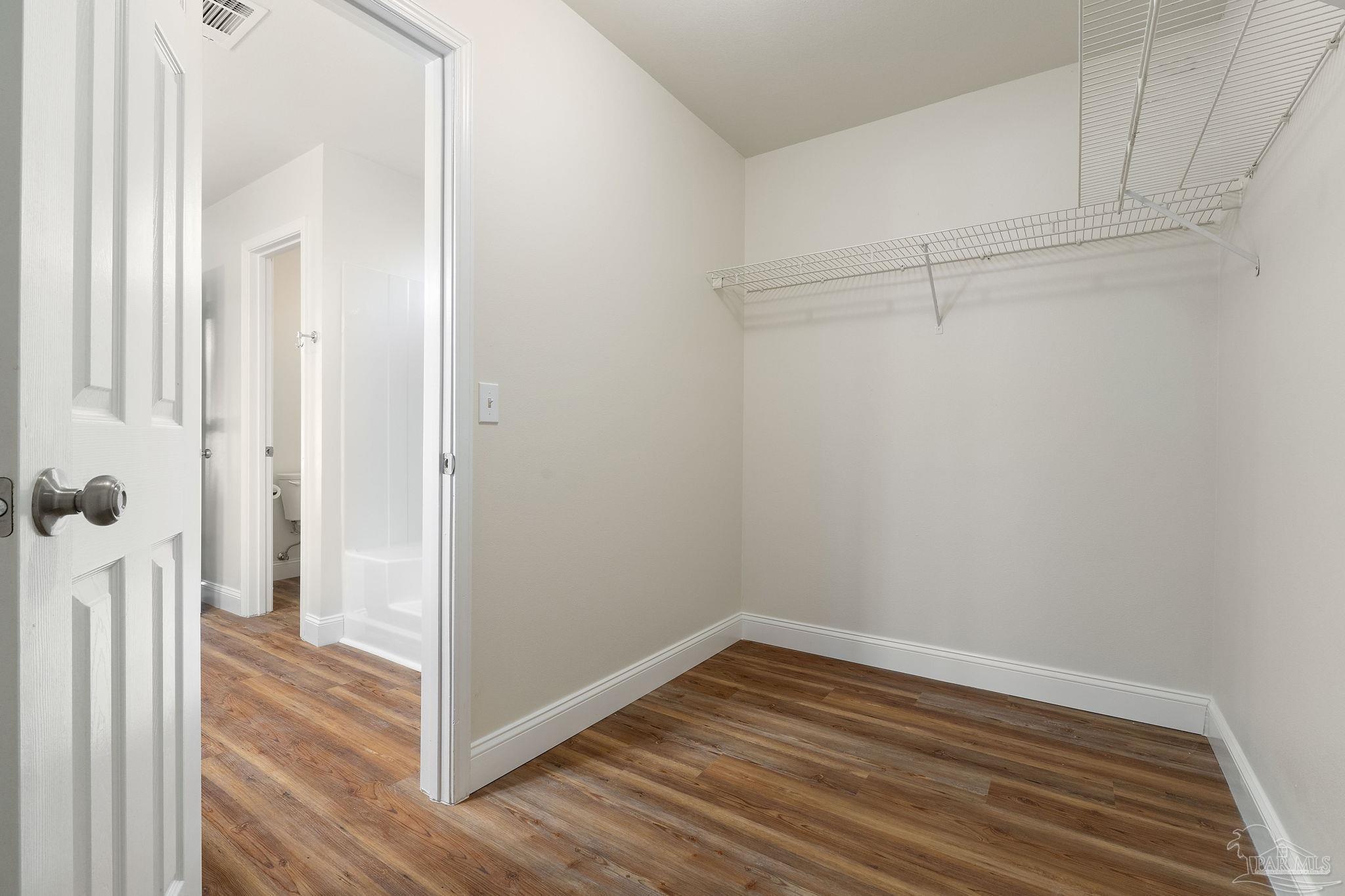 5653 Chanterelle Cir