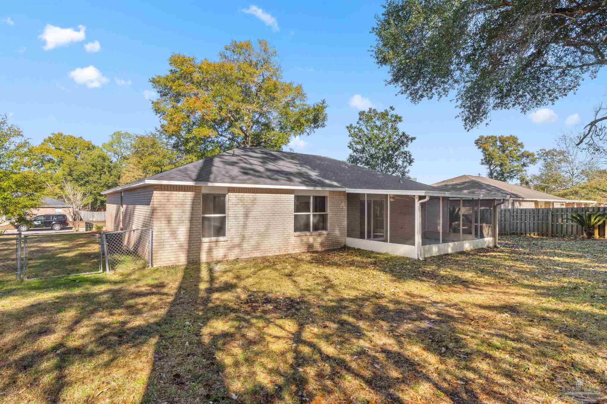 5653 Chanterelle Cir