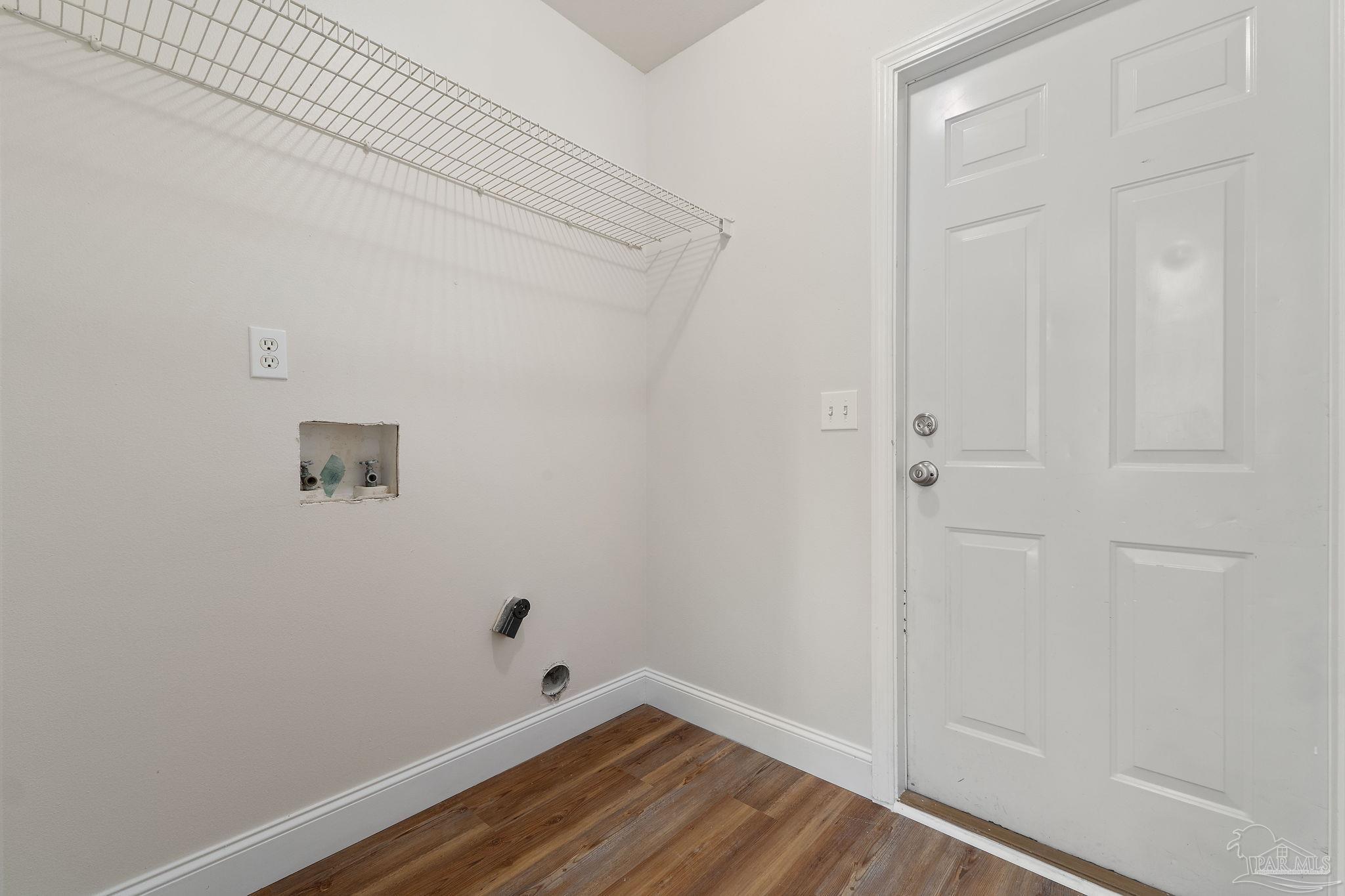 5653 Chanterelle Cir