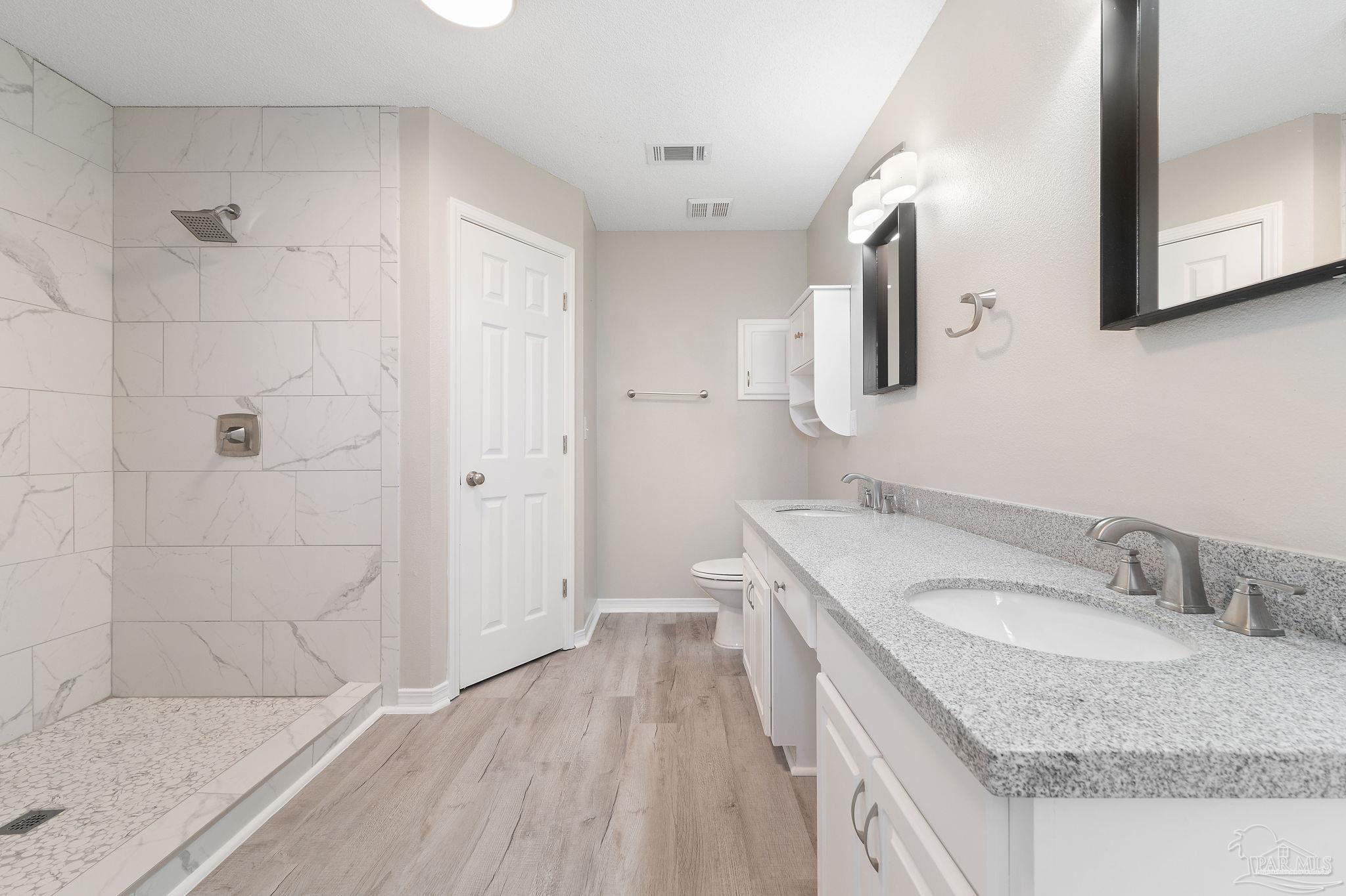 5601 Berrybrook Cr