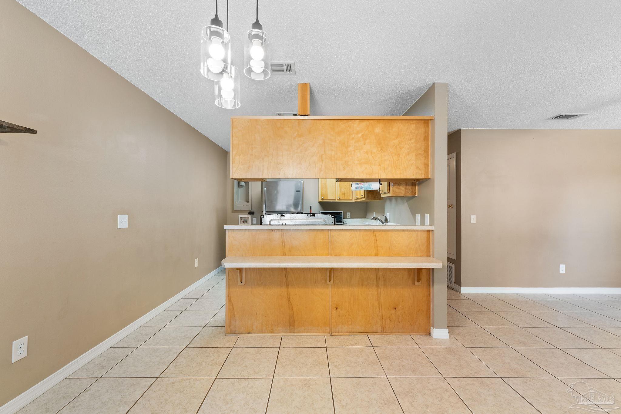 6851 & 6853 Trail Ride South