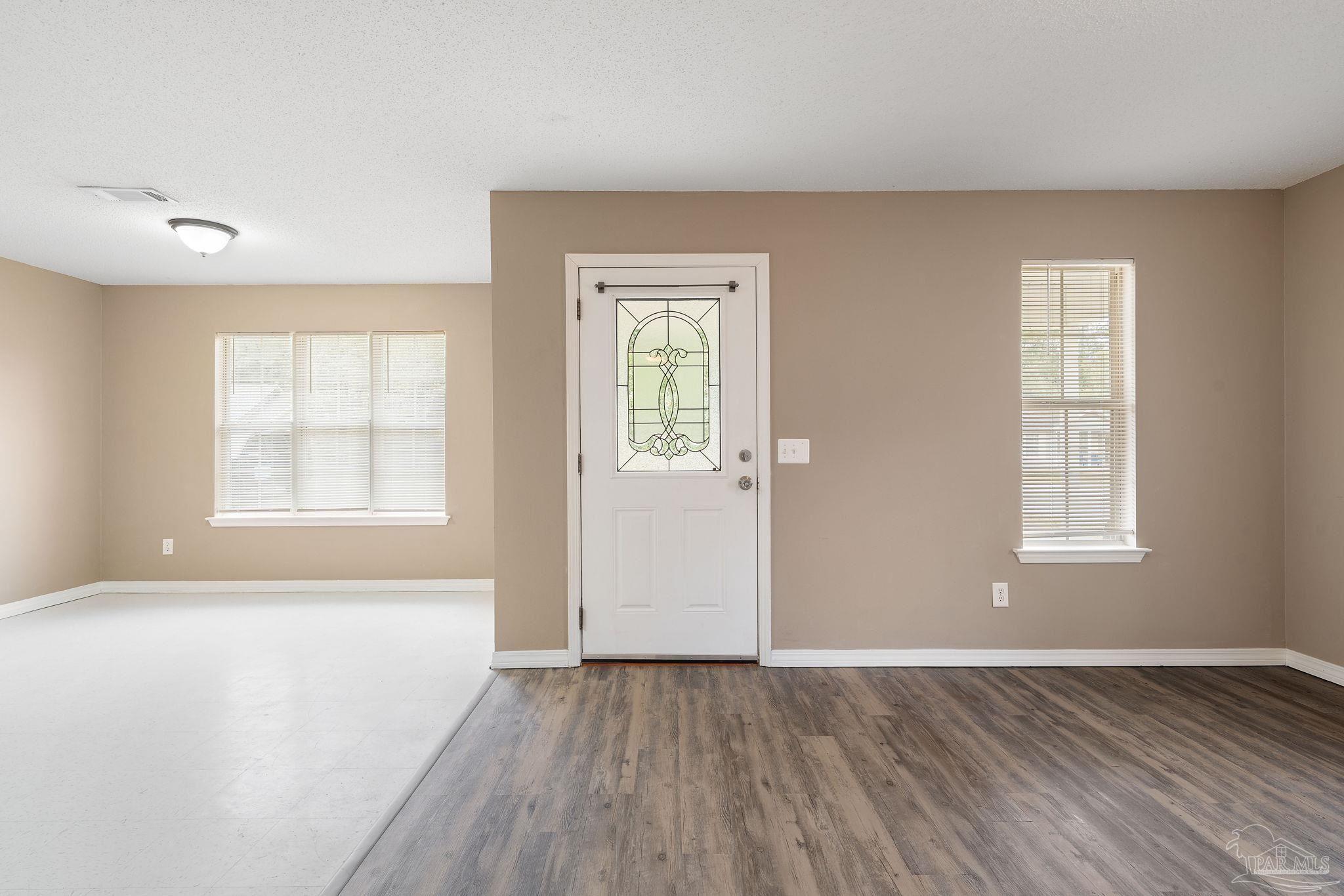 6871 & 6875 Stirrup Ln