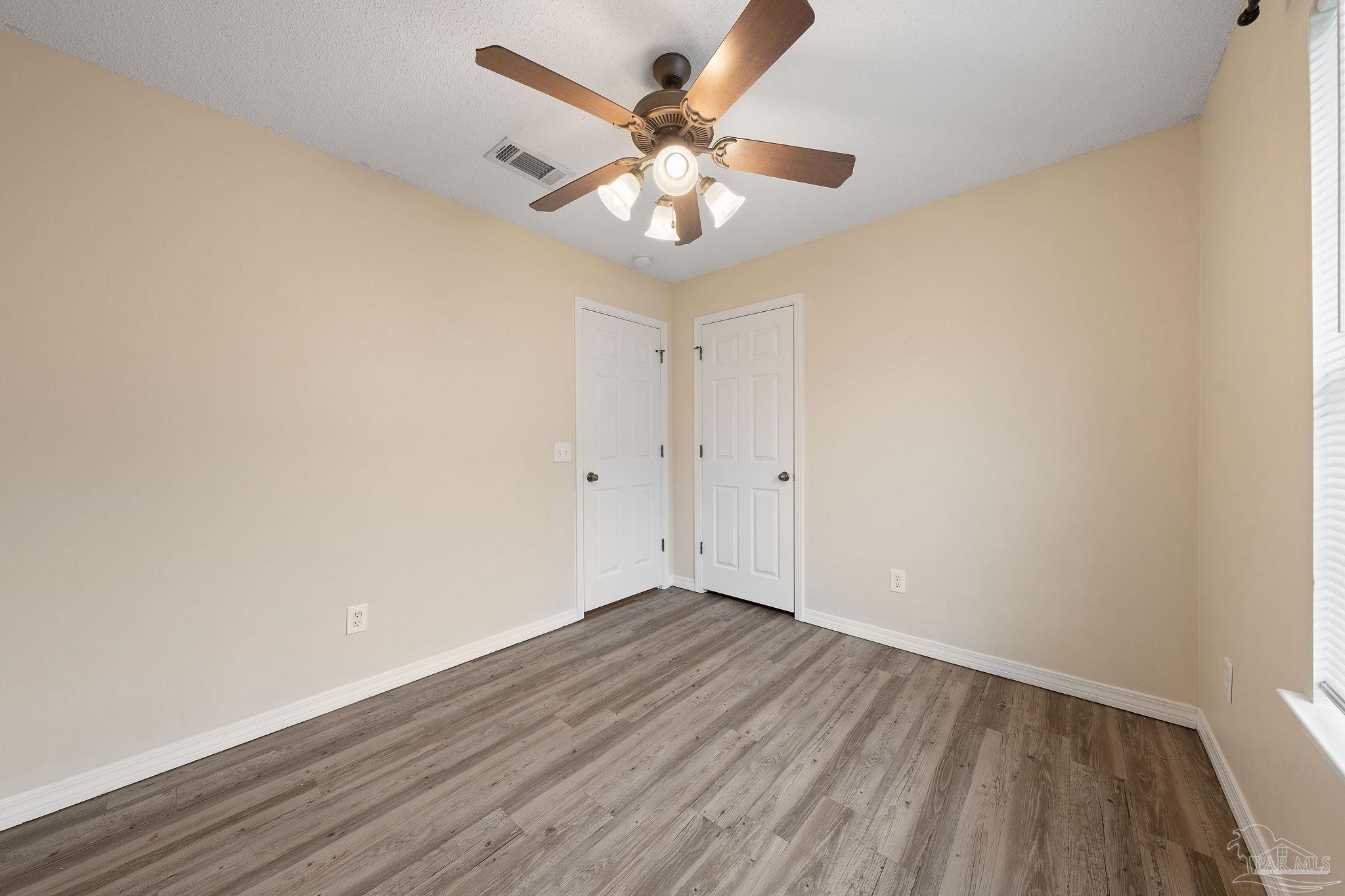 6871 & 6875 Stirrup Ln