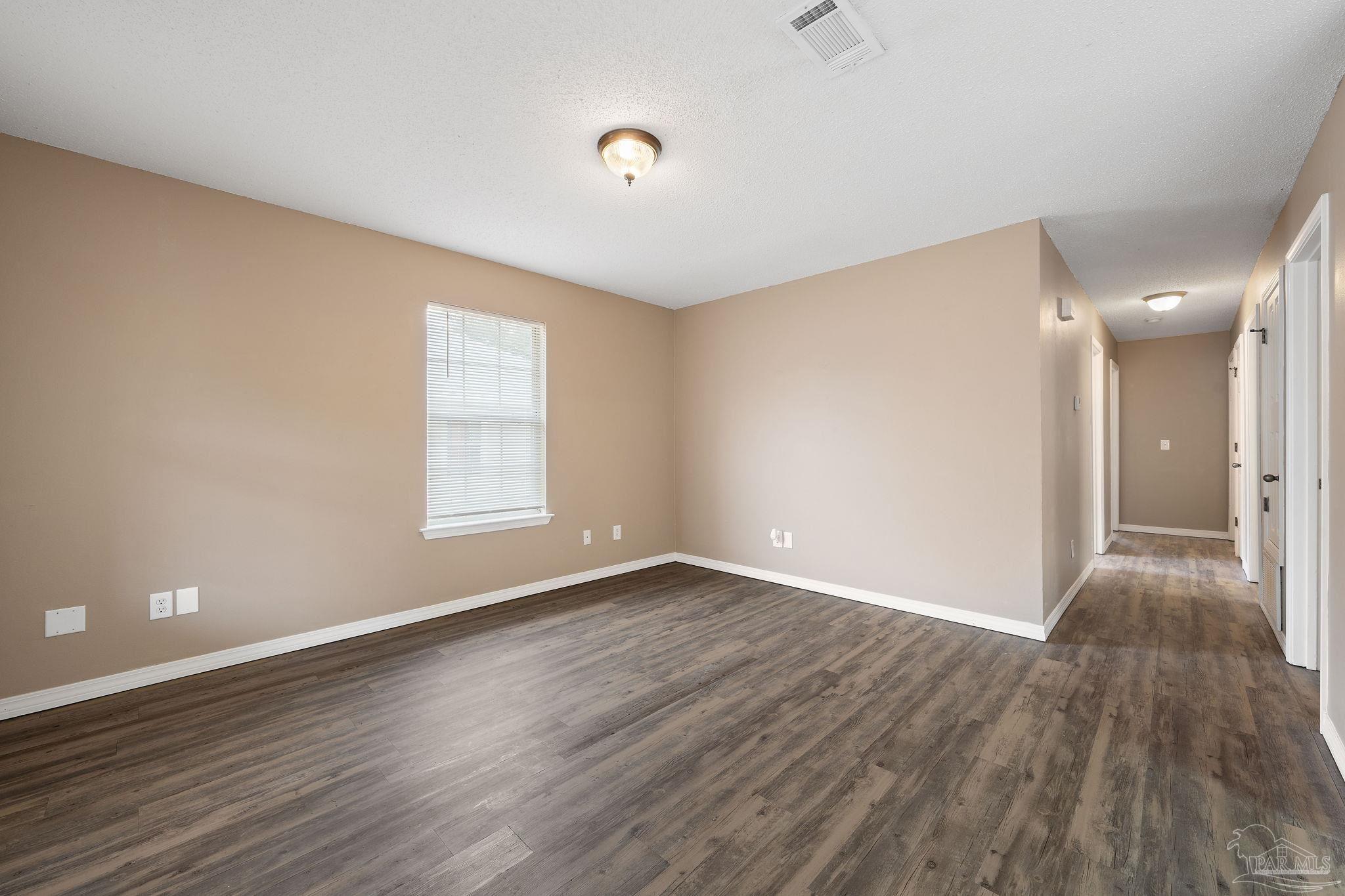 6871 & 6875 Stirrup Ln