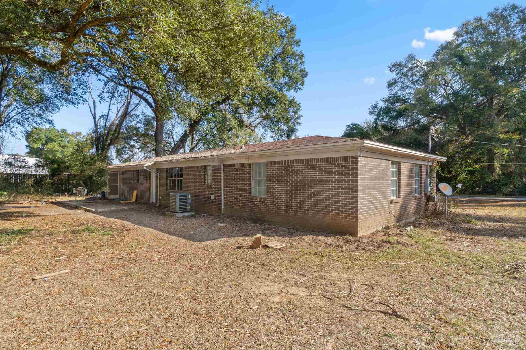 4549 Bostic Ln