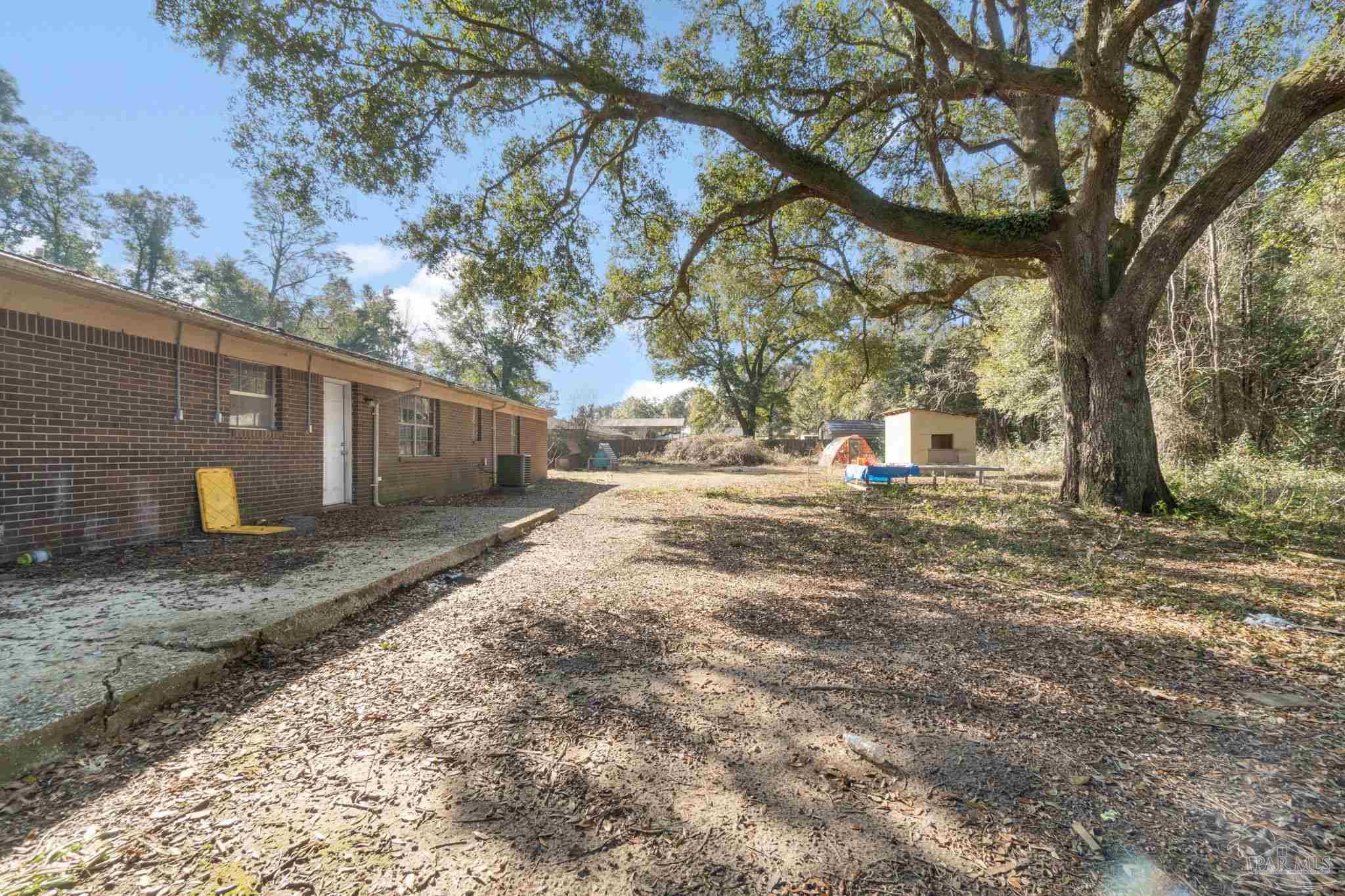 4549 Bostic Ln