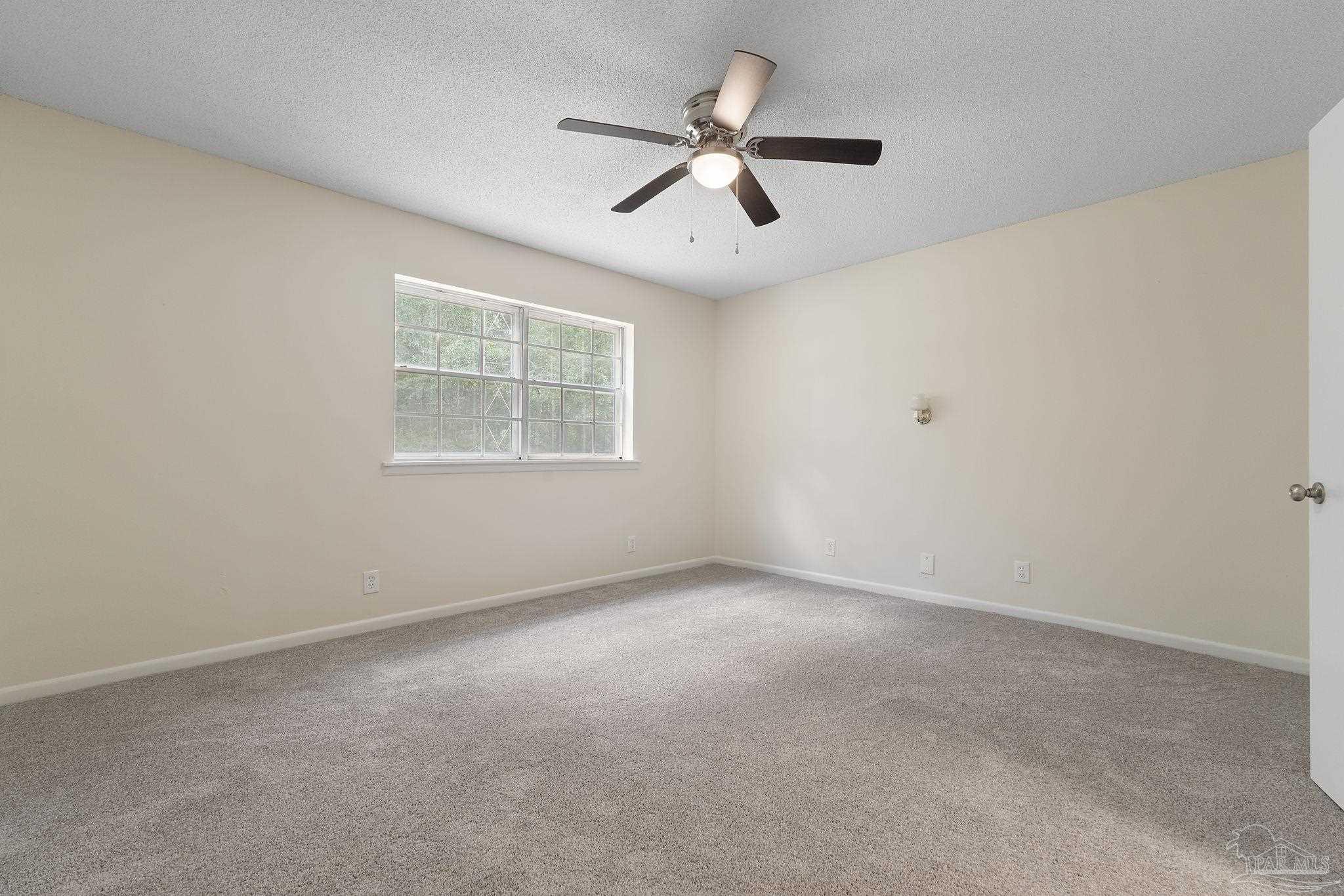 6472 Sandy Ln