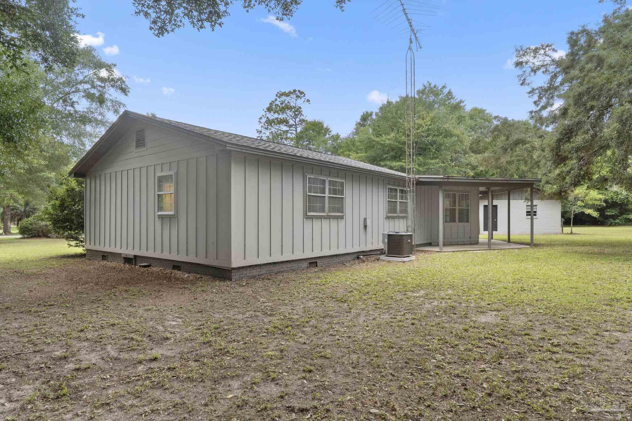 6472 Sandy Ln