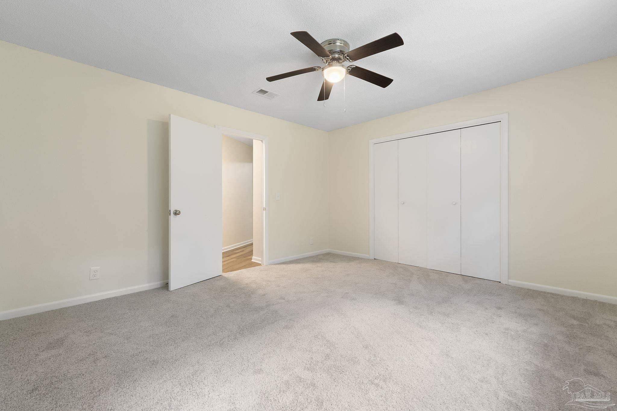 6472 Sandy Ln
