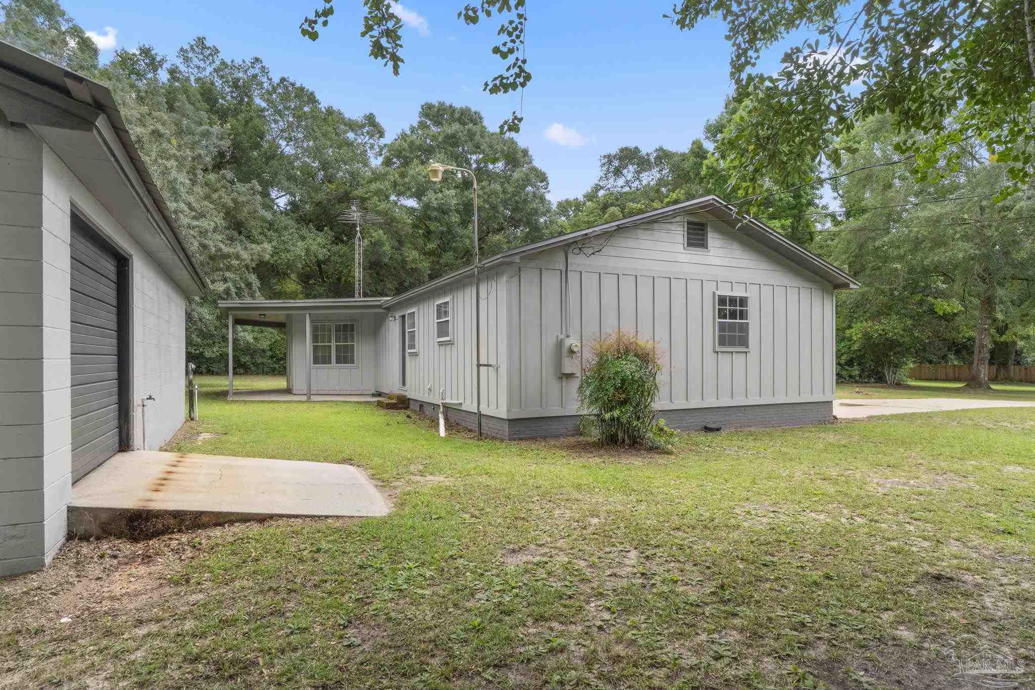 6472 Sandy Ln