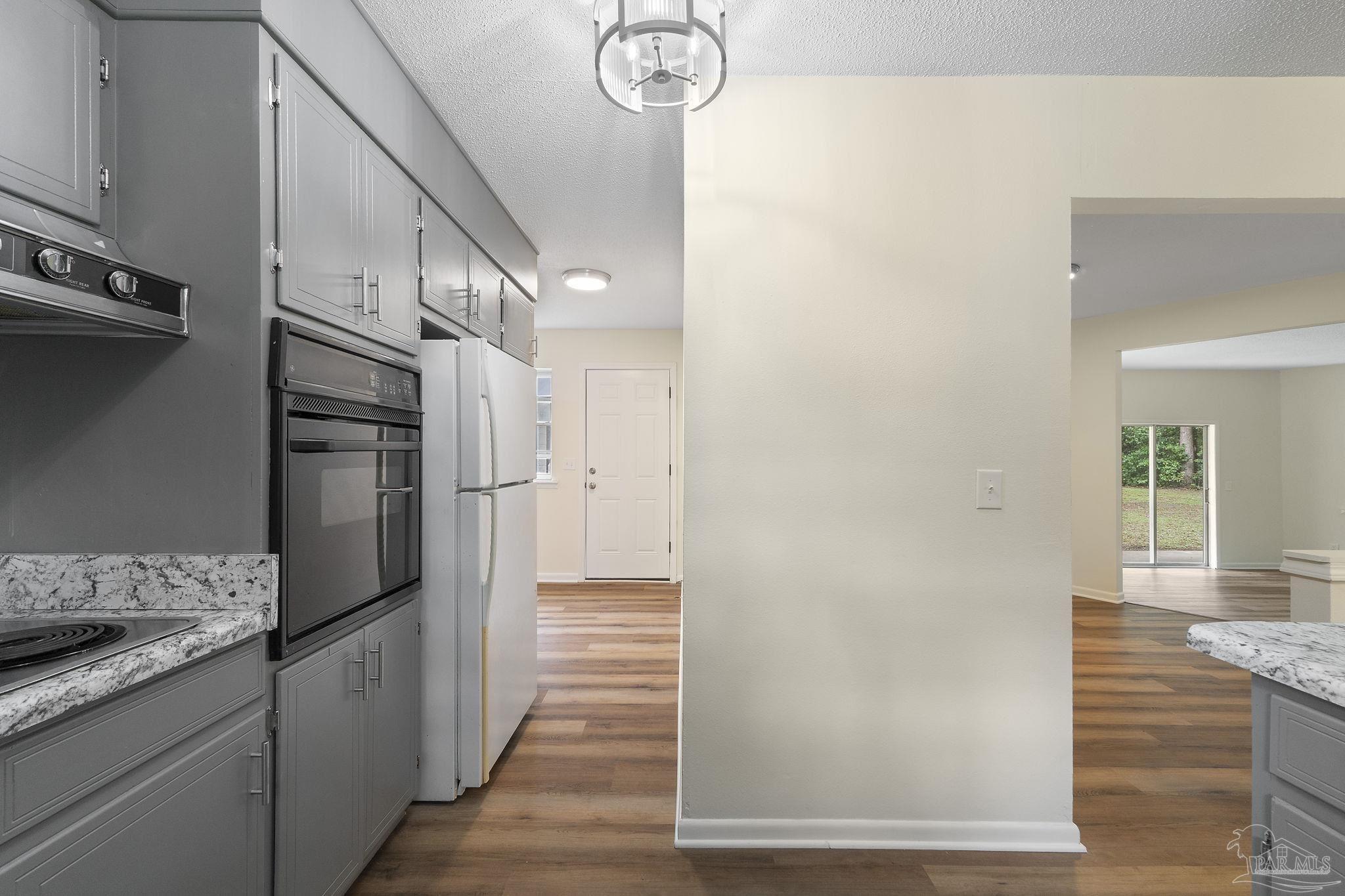 6472 Sandy Ln