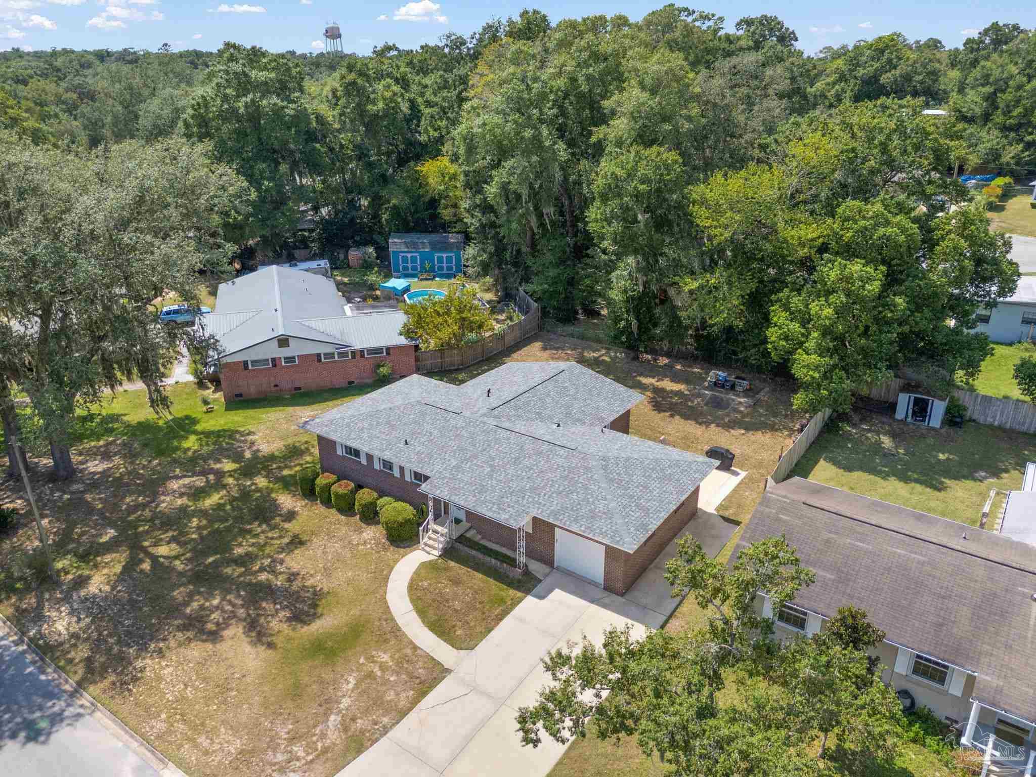 6578 Lakeshore Dr