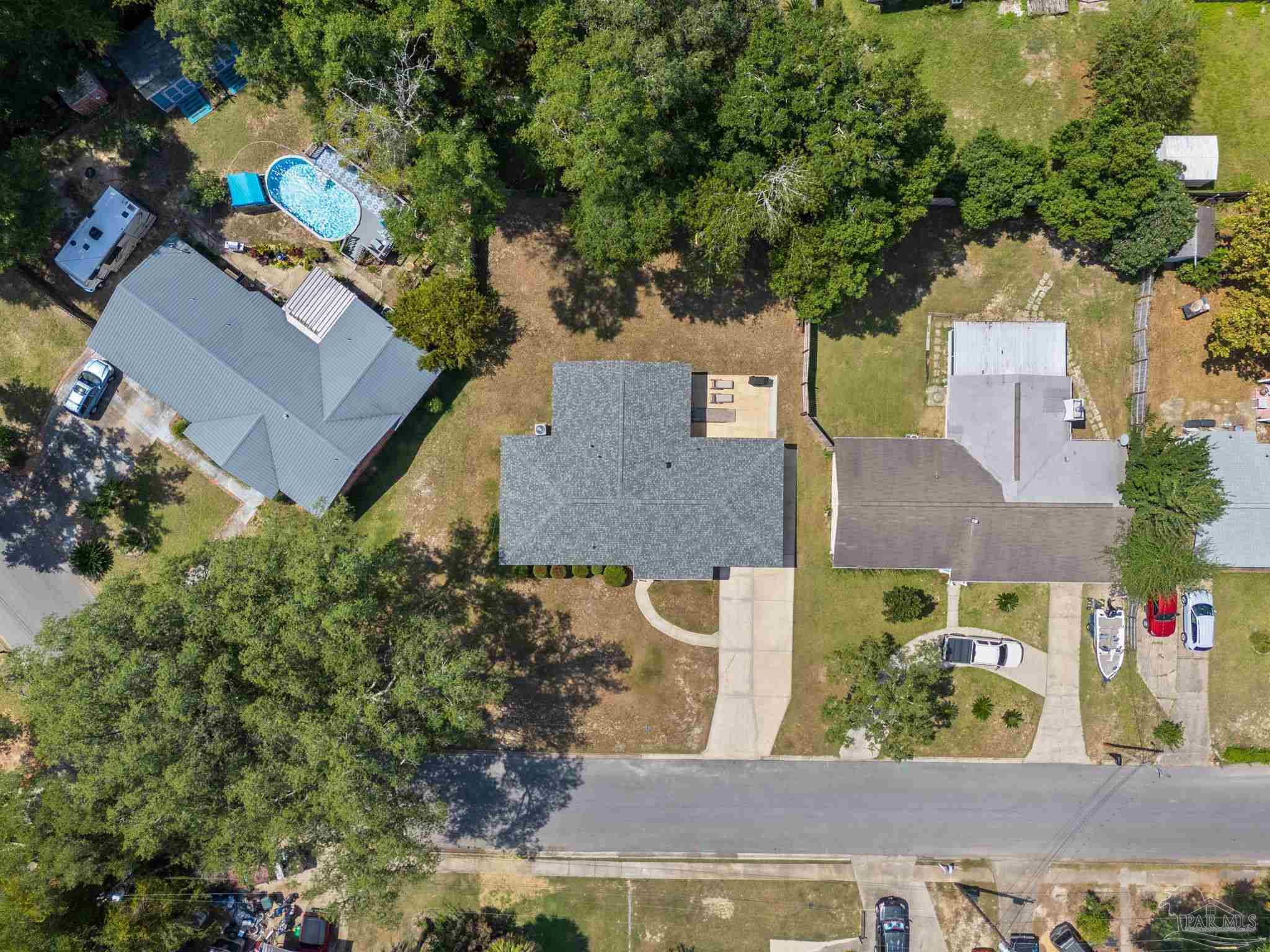 6578 Lakeshore Dr