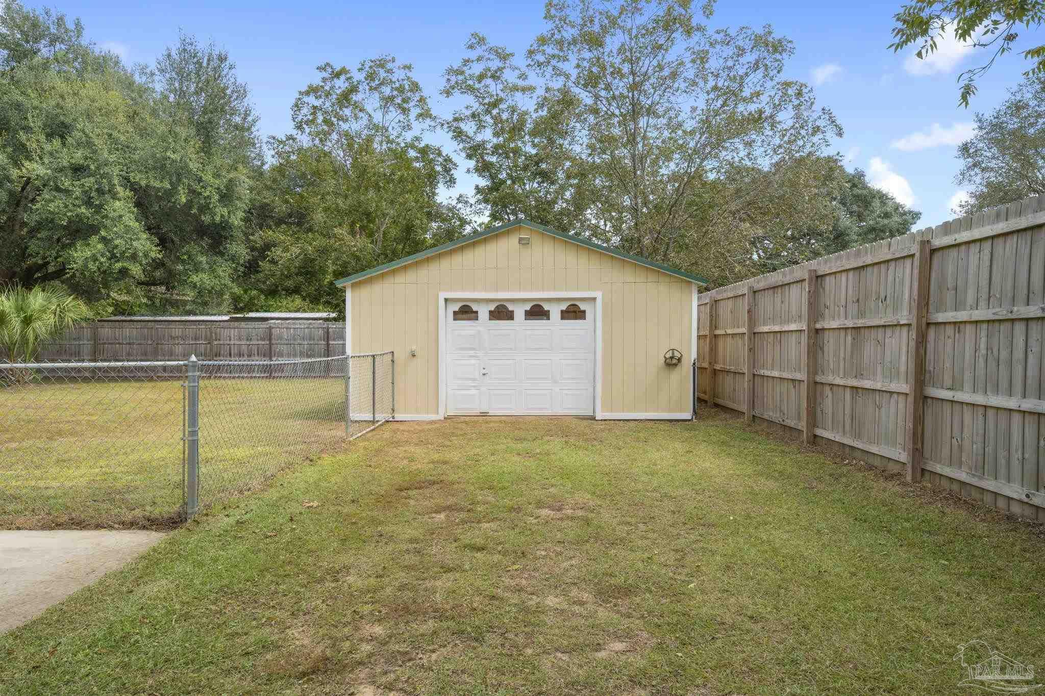 7292 Milford Rd, Milton