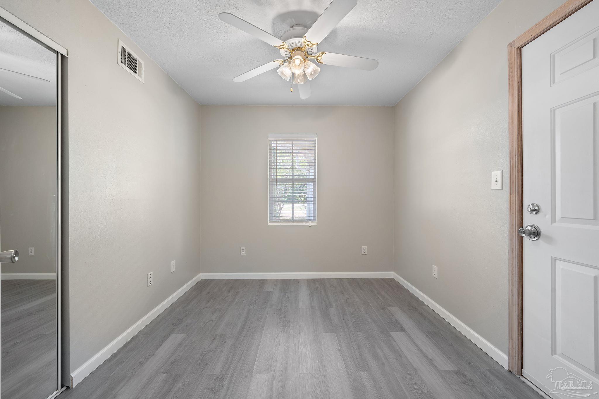 7292 Milford Rd, Milton