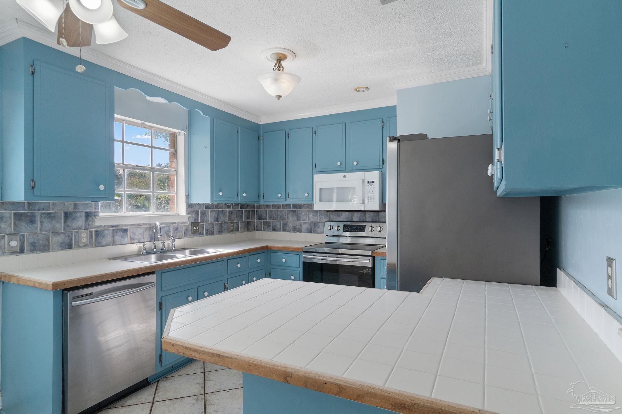 5301 E Avenida De Golf, Pace