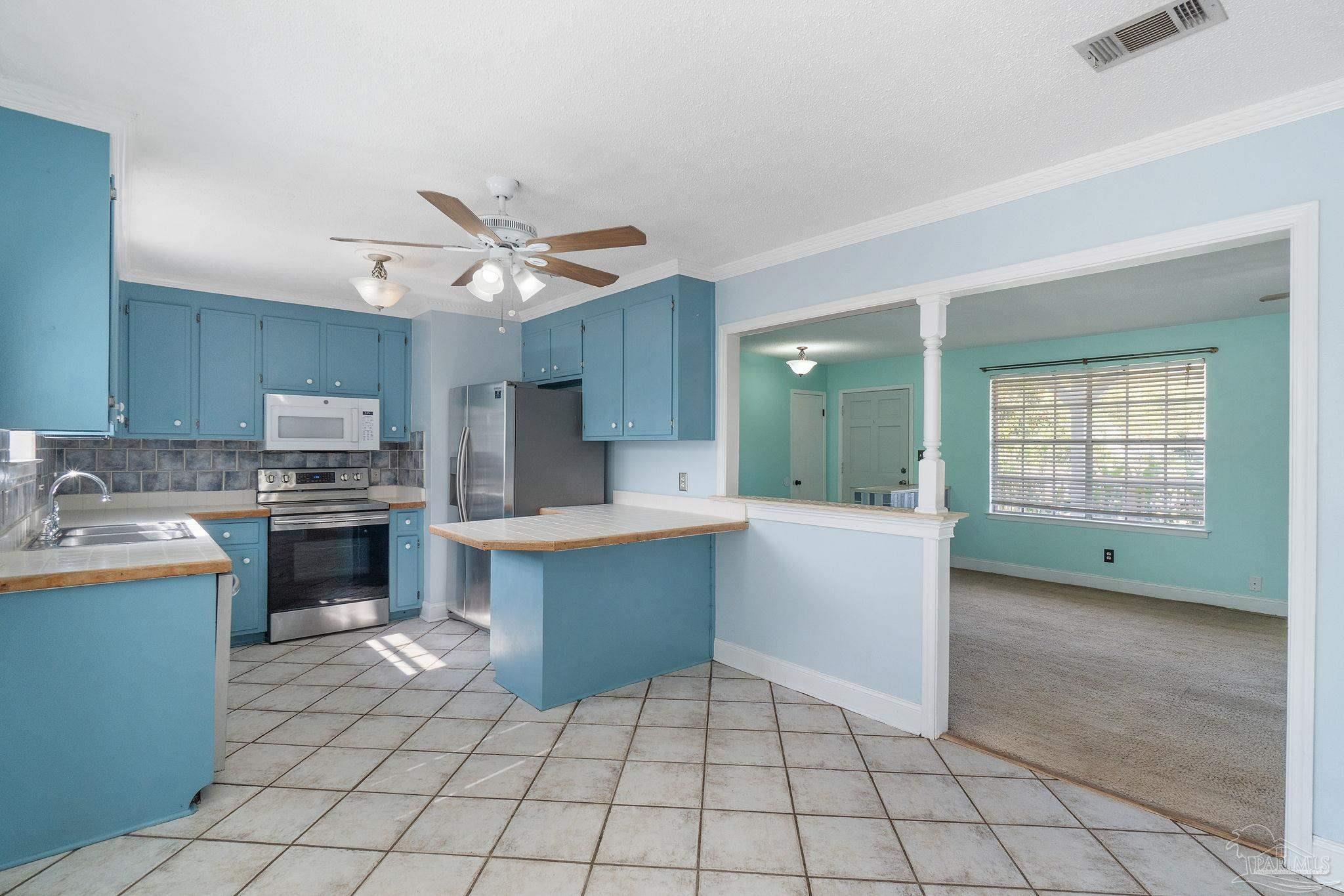 5301 E Avenida De Golf, Pace