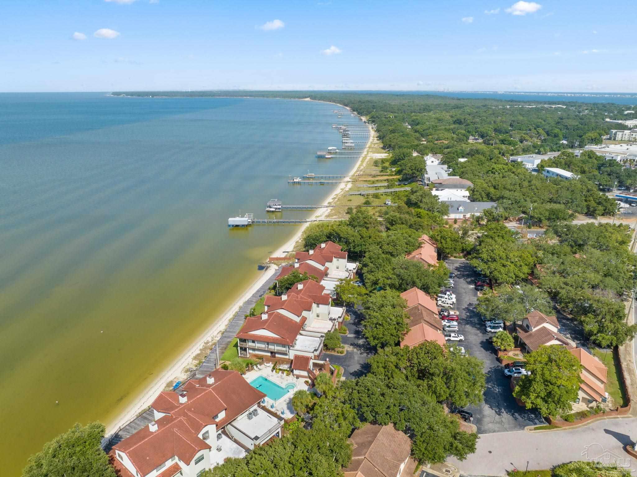 116 Baybridge Dr
