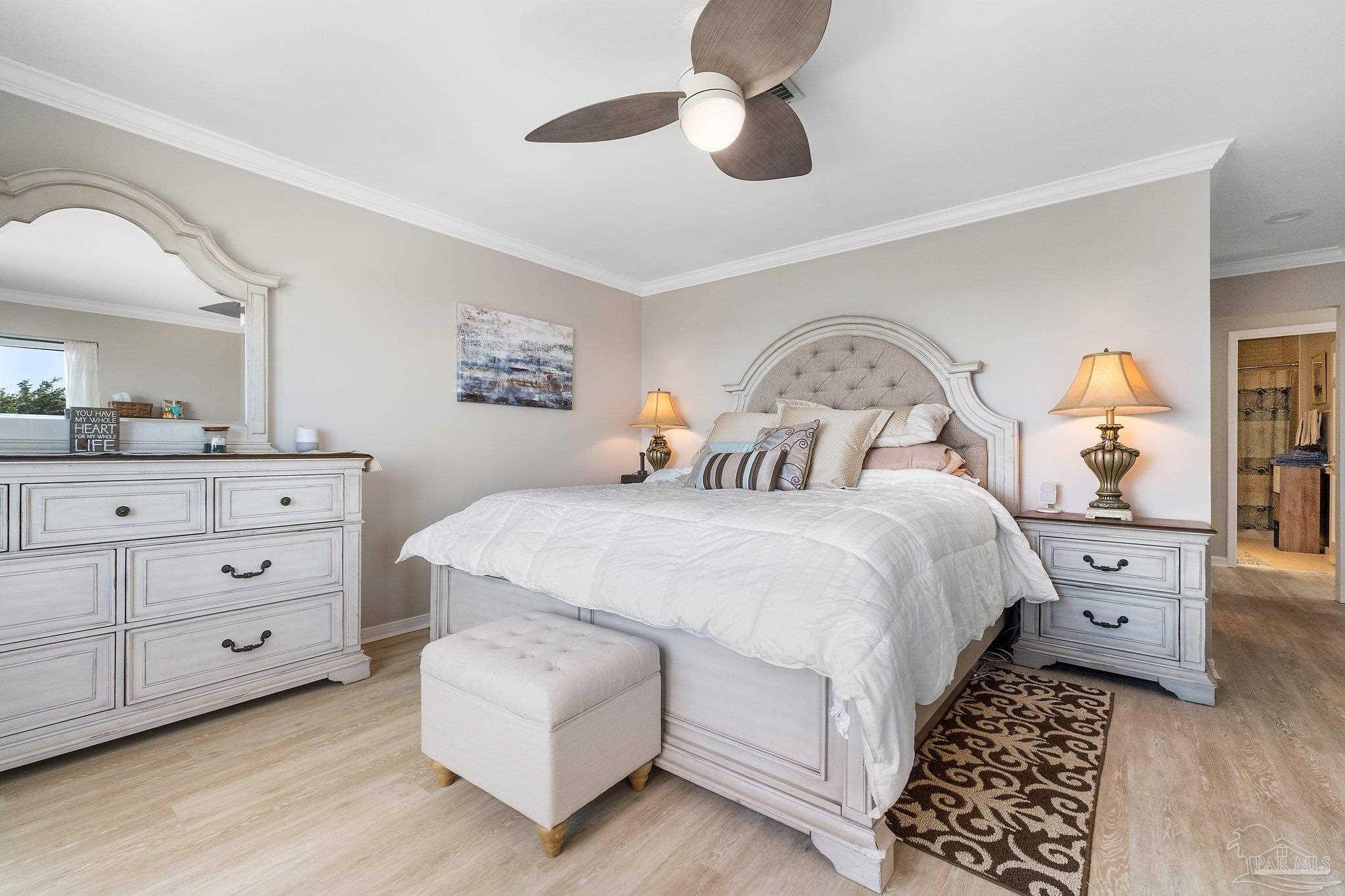 116 Baybridge Dr