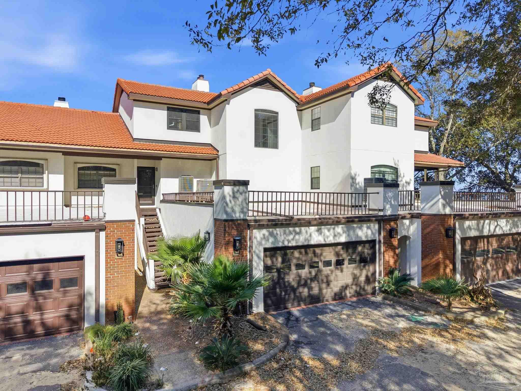 116 Baybridge Dr