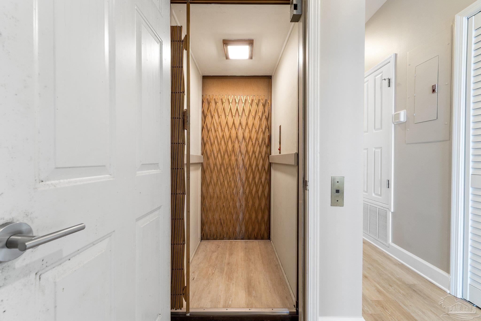 116 Baybridge Dr