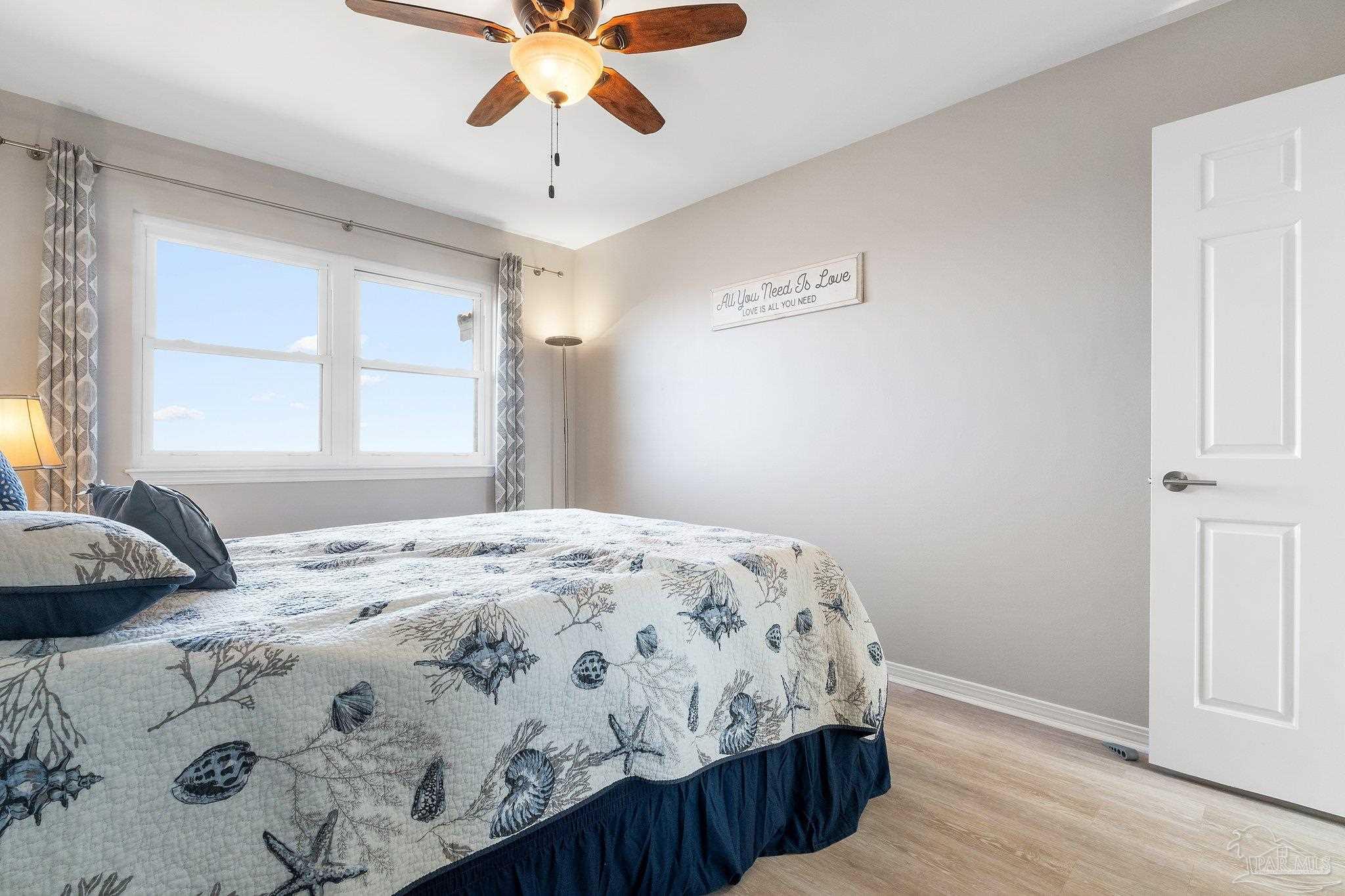 116 Baybridge Dr