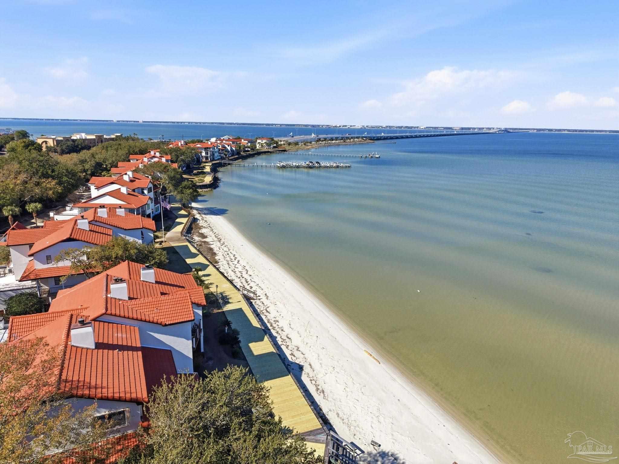 116 Baybridge Dr