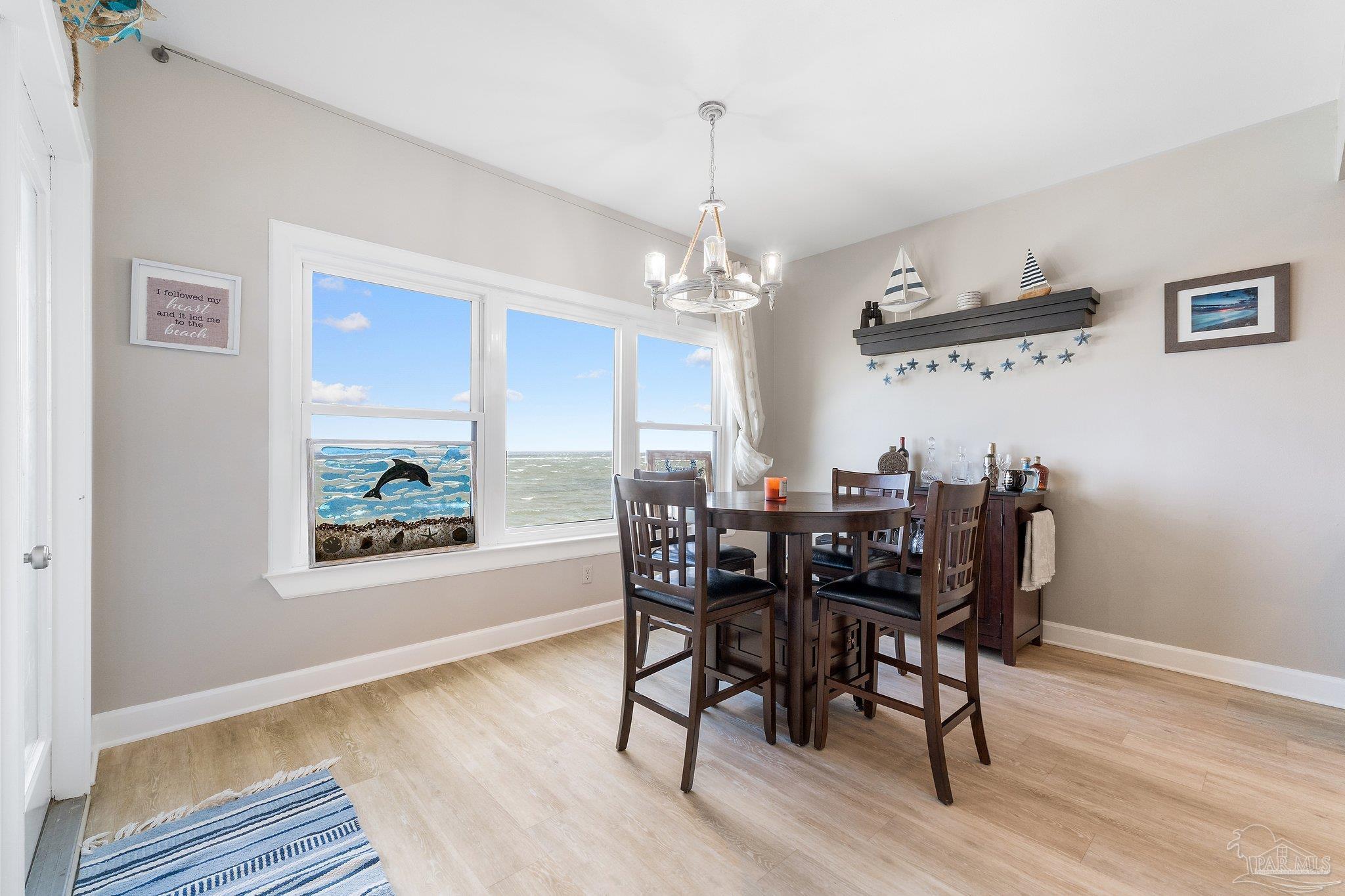 116 Baybridge Dr