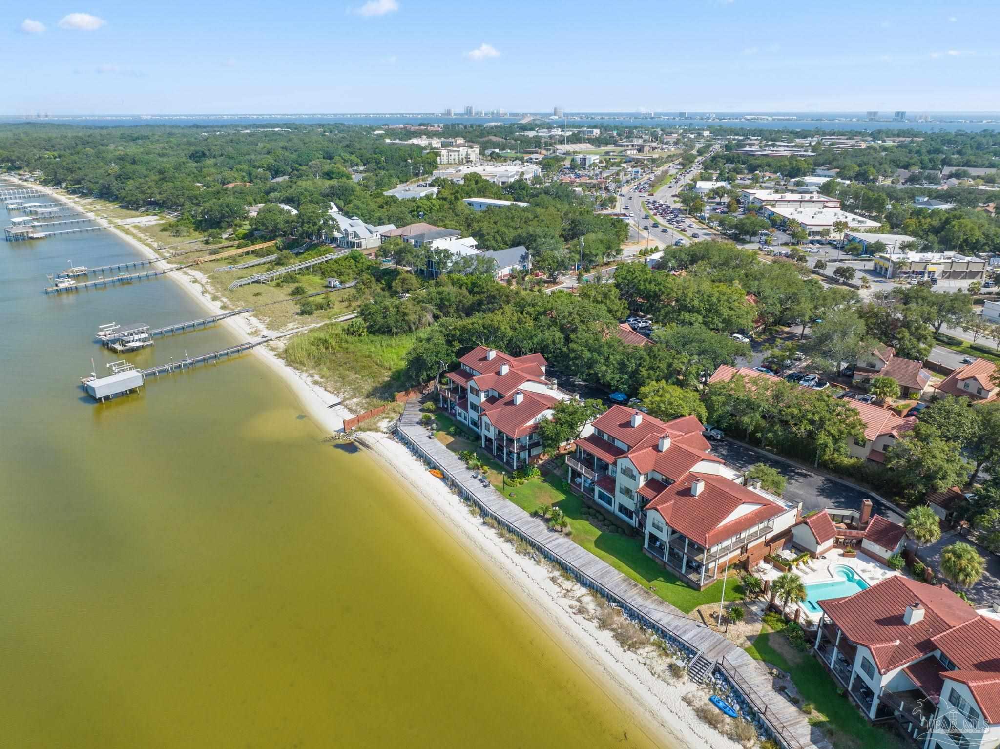116 Baybridge Dr