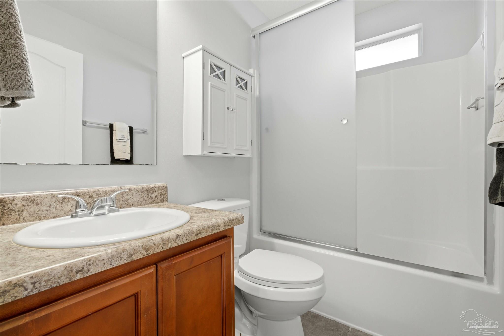 5484 Covered Bridge Ln