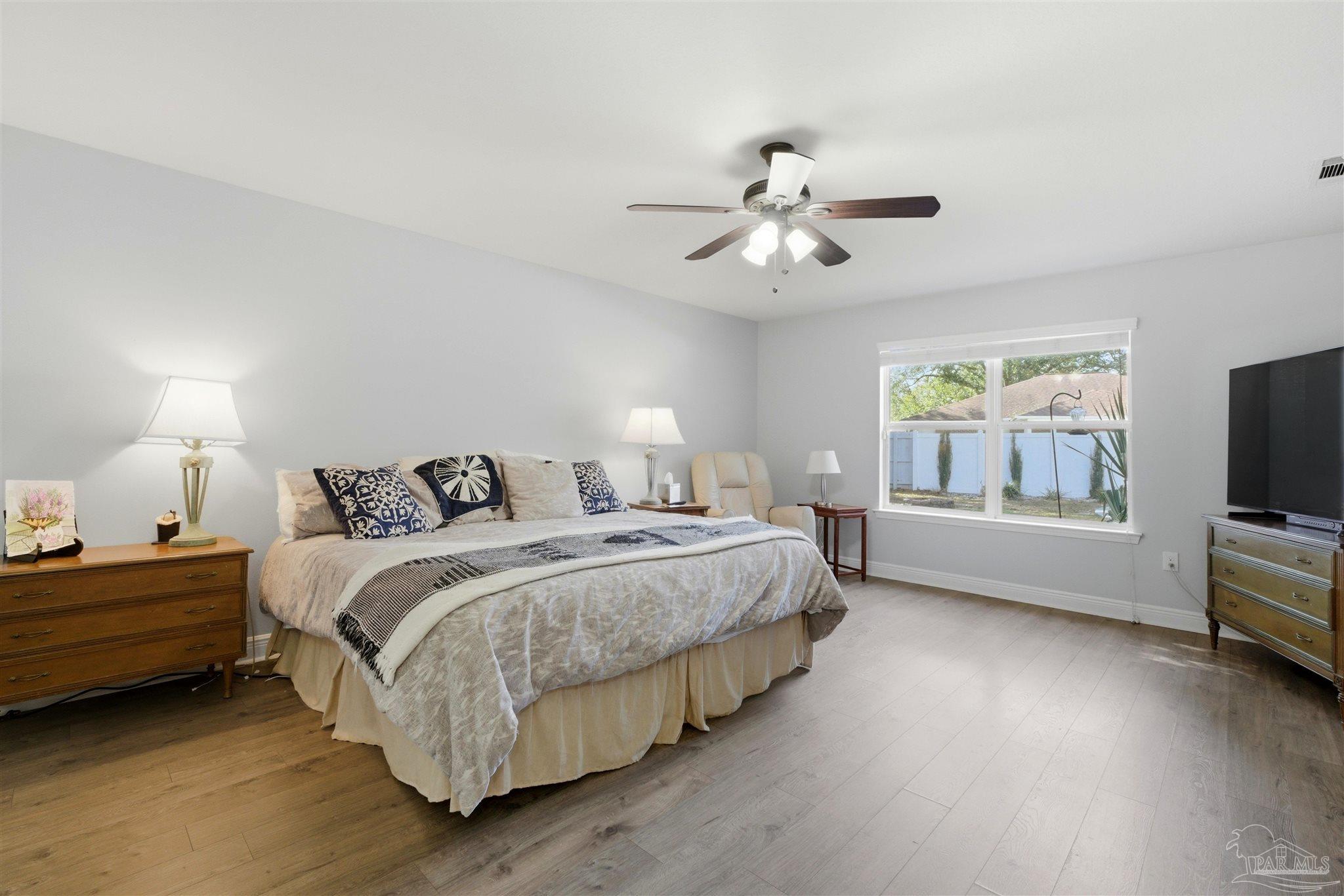 5484 Covered Bridge Ln