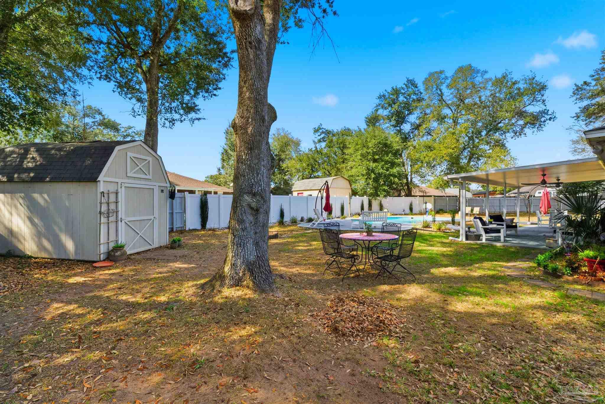 5484 Covered Bridge Ln