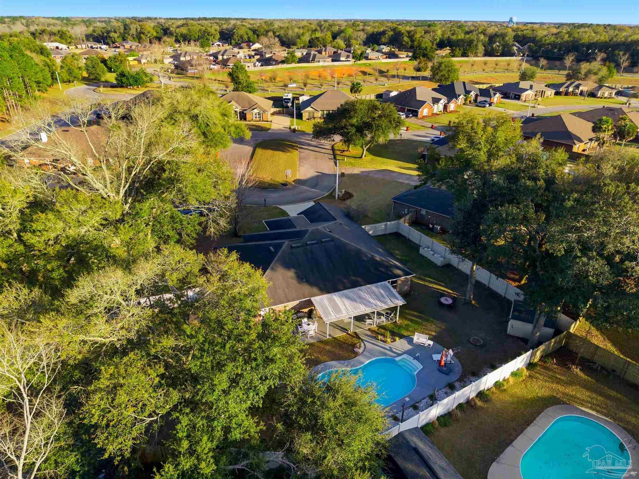 5484 Covered Bridge Ln