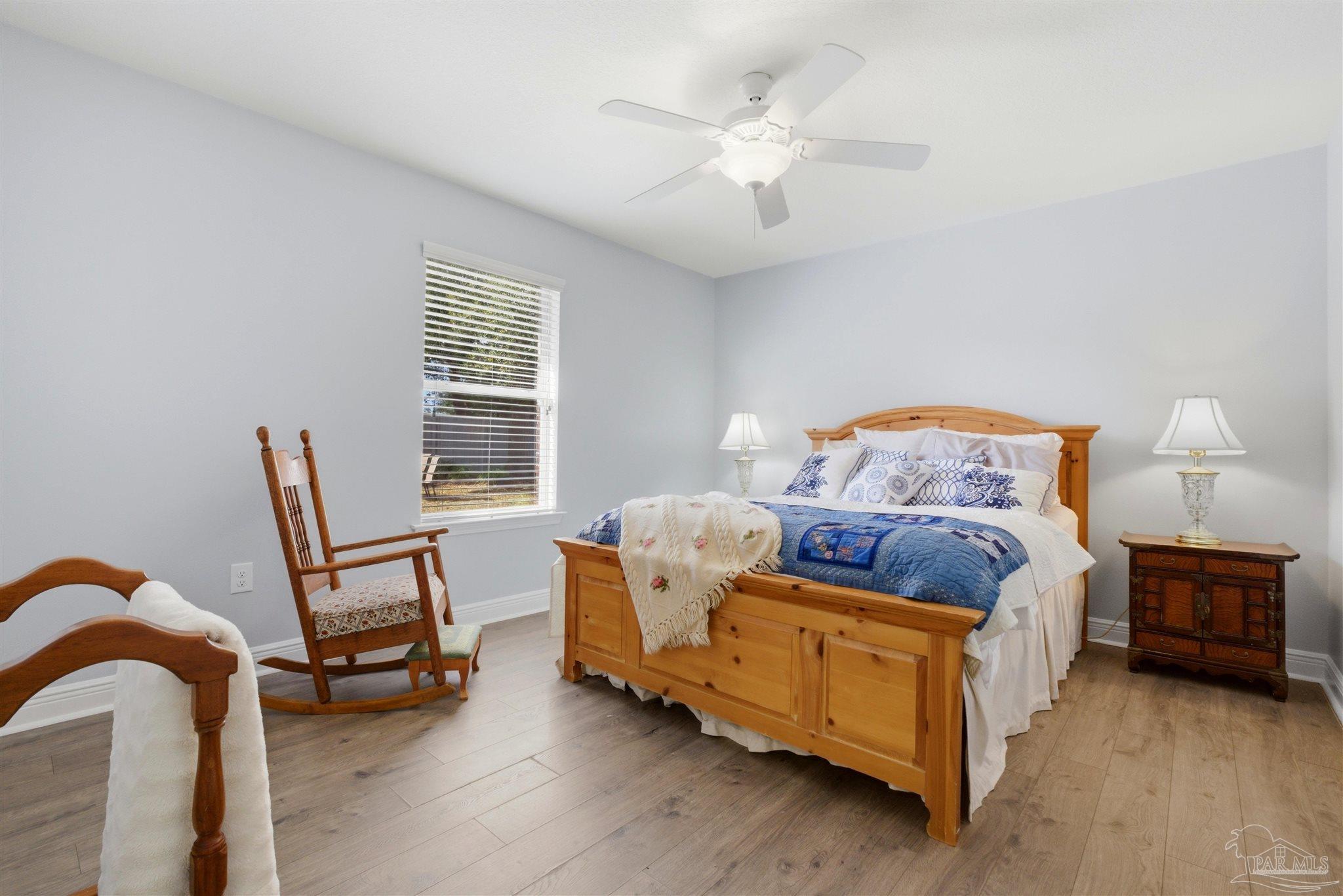 5484 Covered Bridge Ln