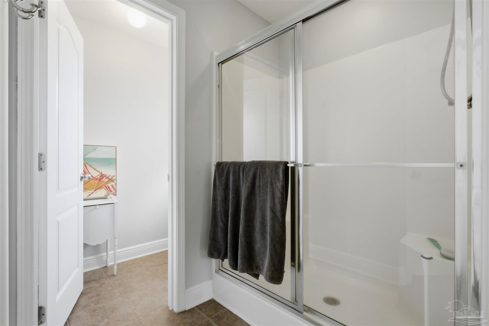 5484 Covered Bridge Ln