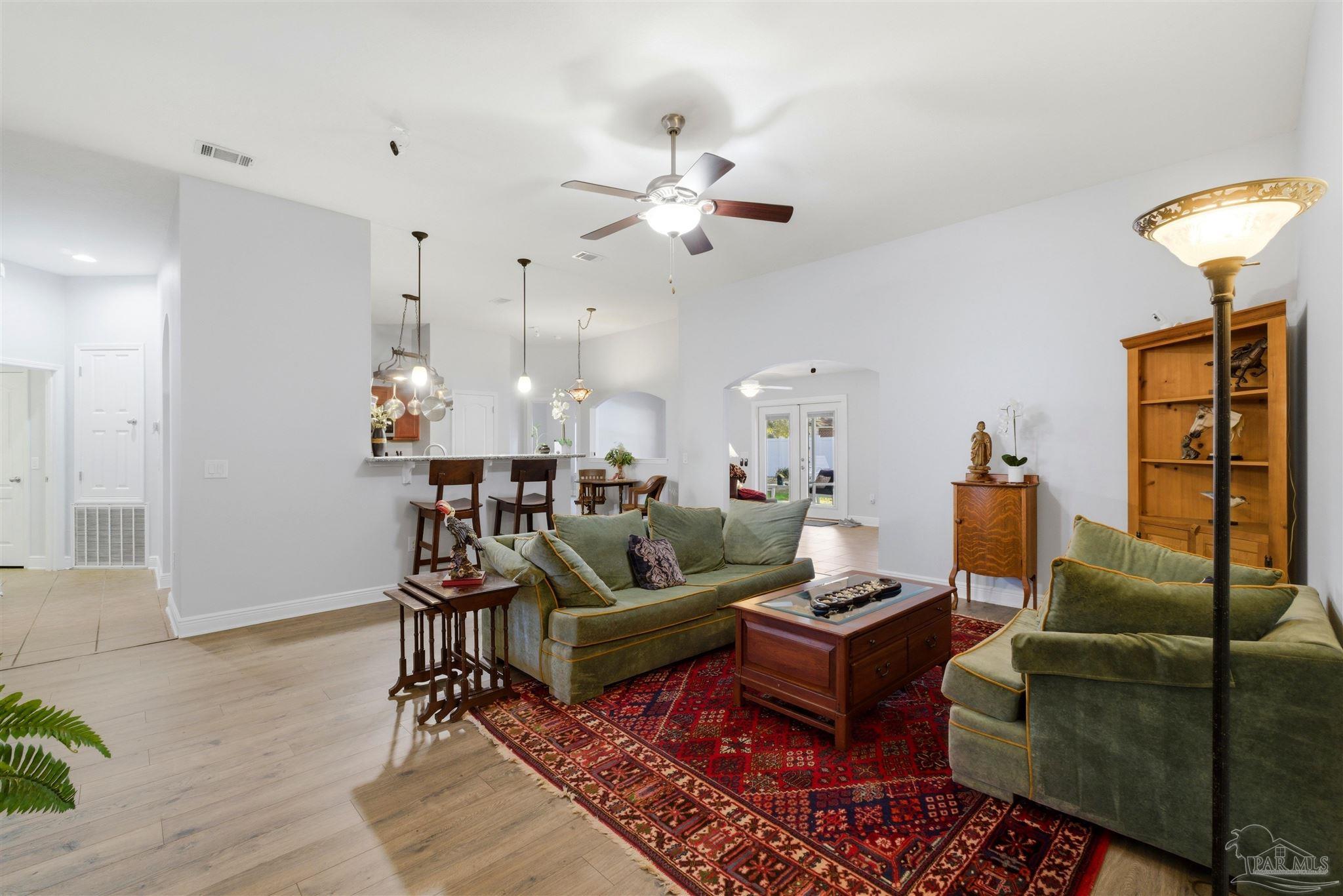 5484 Covered Bridge Ln