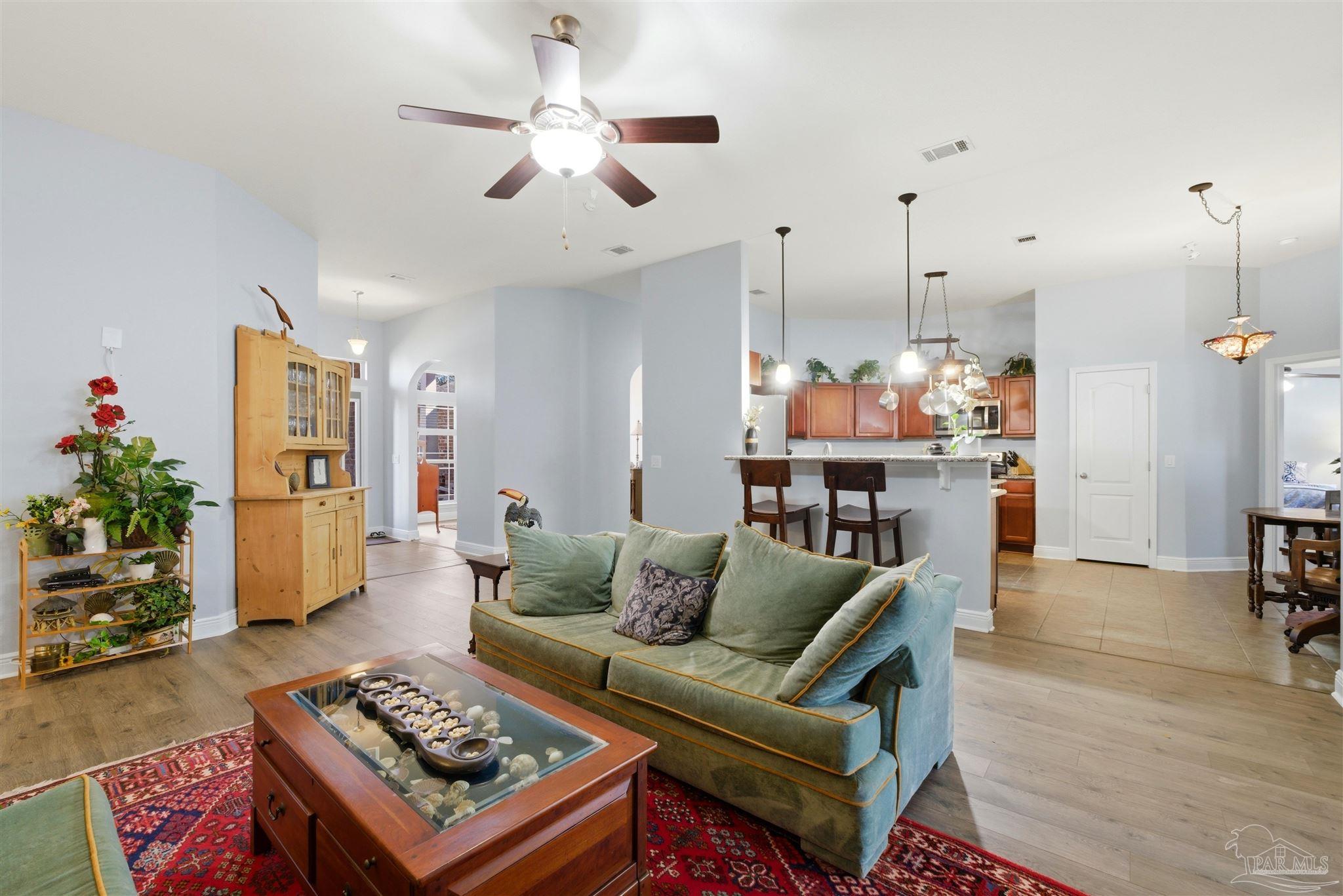 5484 Covered Bridge Ln