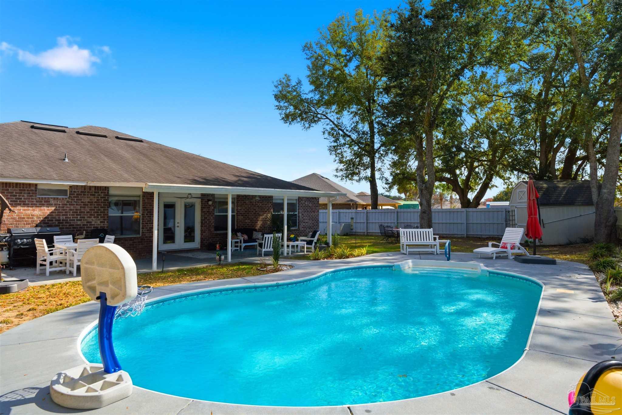 5484 Covered Bridge Ln