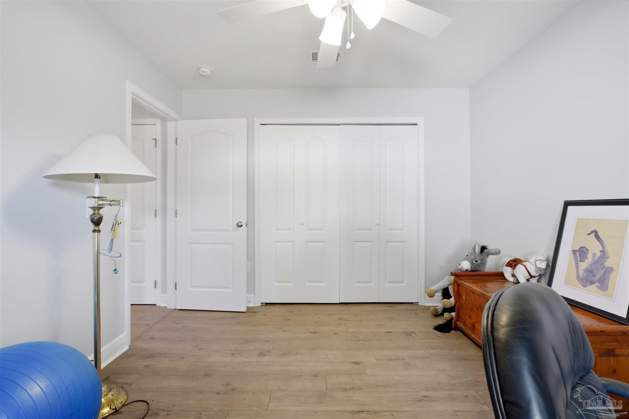 5484 Covered Bridge Ln