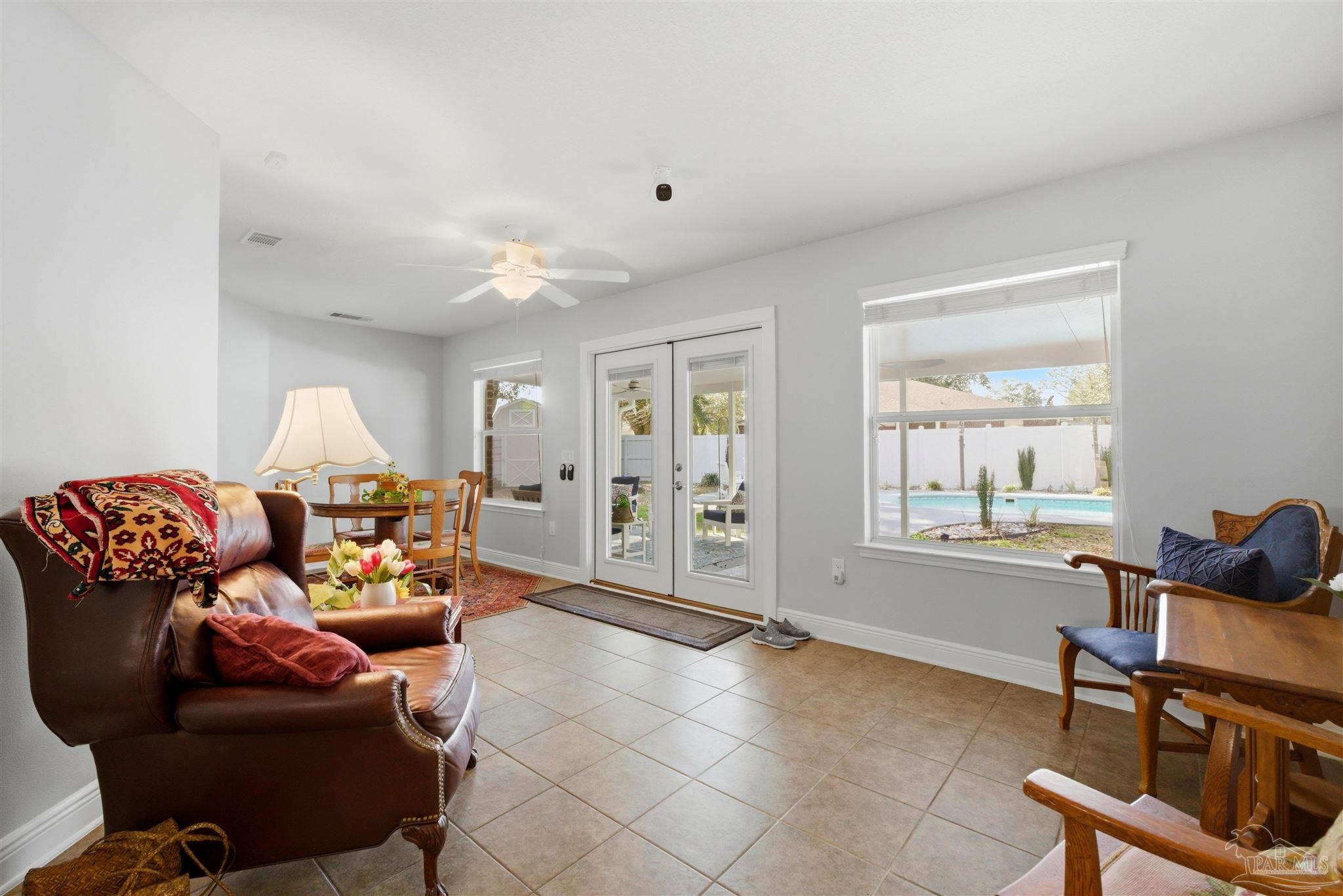 5484 Covered Bridge Ln