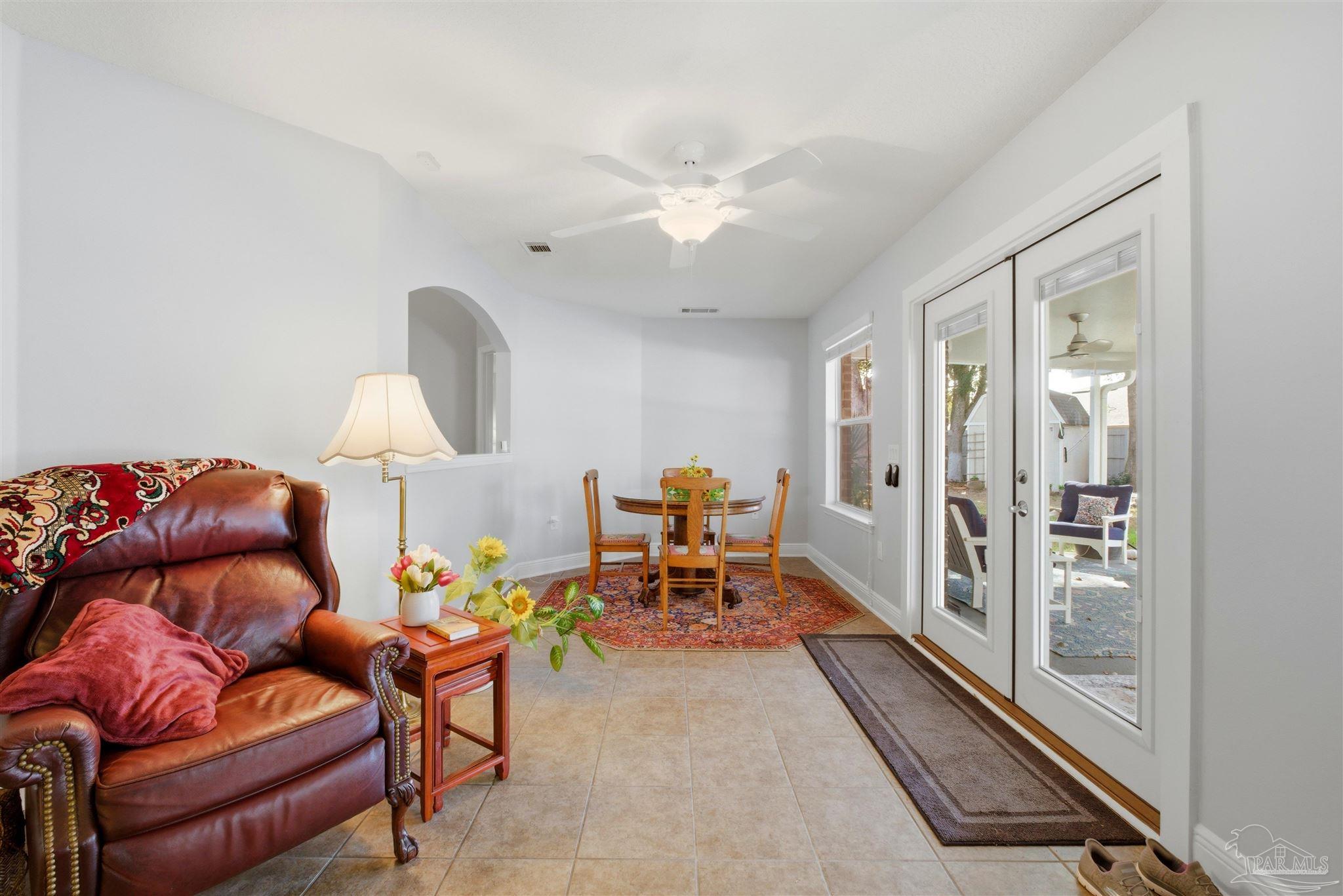 5484 Covered Bridge Ln